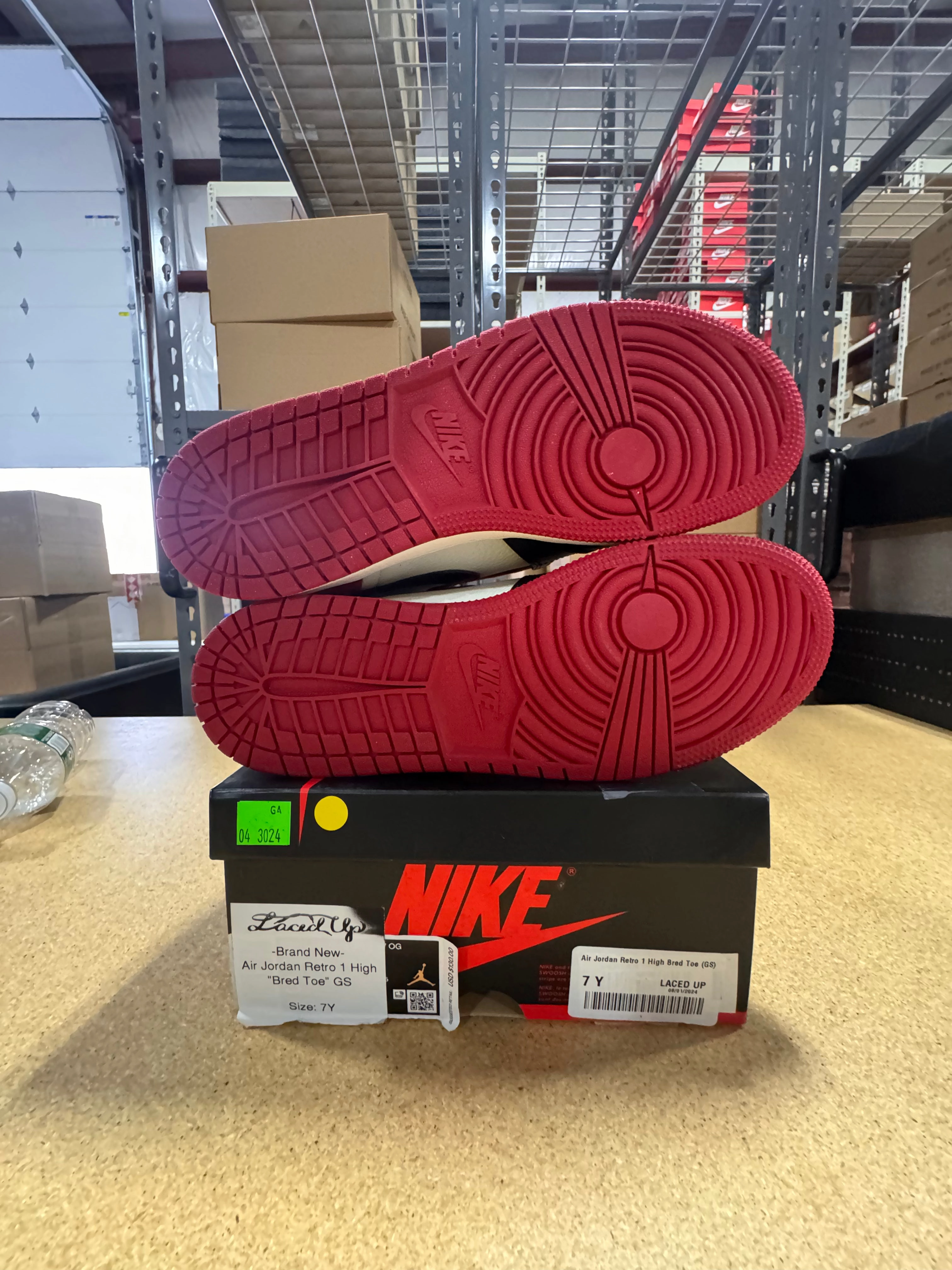 Air Jordan Retro 1 Bred Toe *Conditional* GS