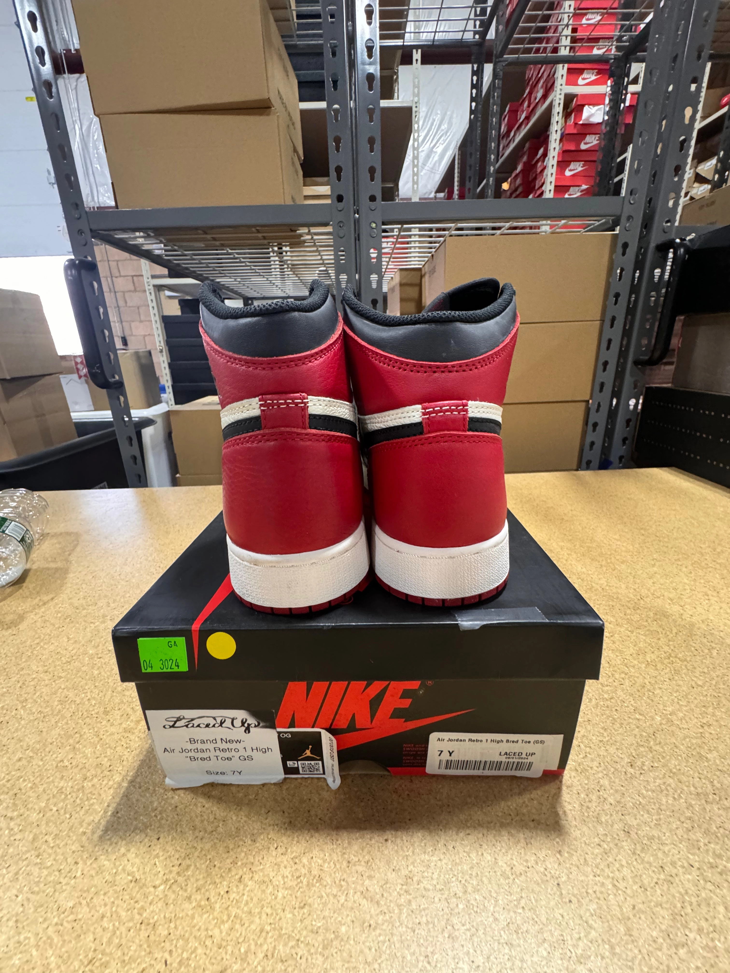 Air Jordan Retro 1 Bred Toe *Conditional* GS