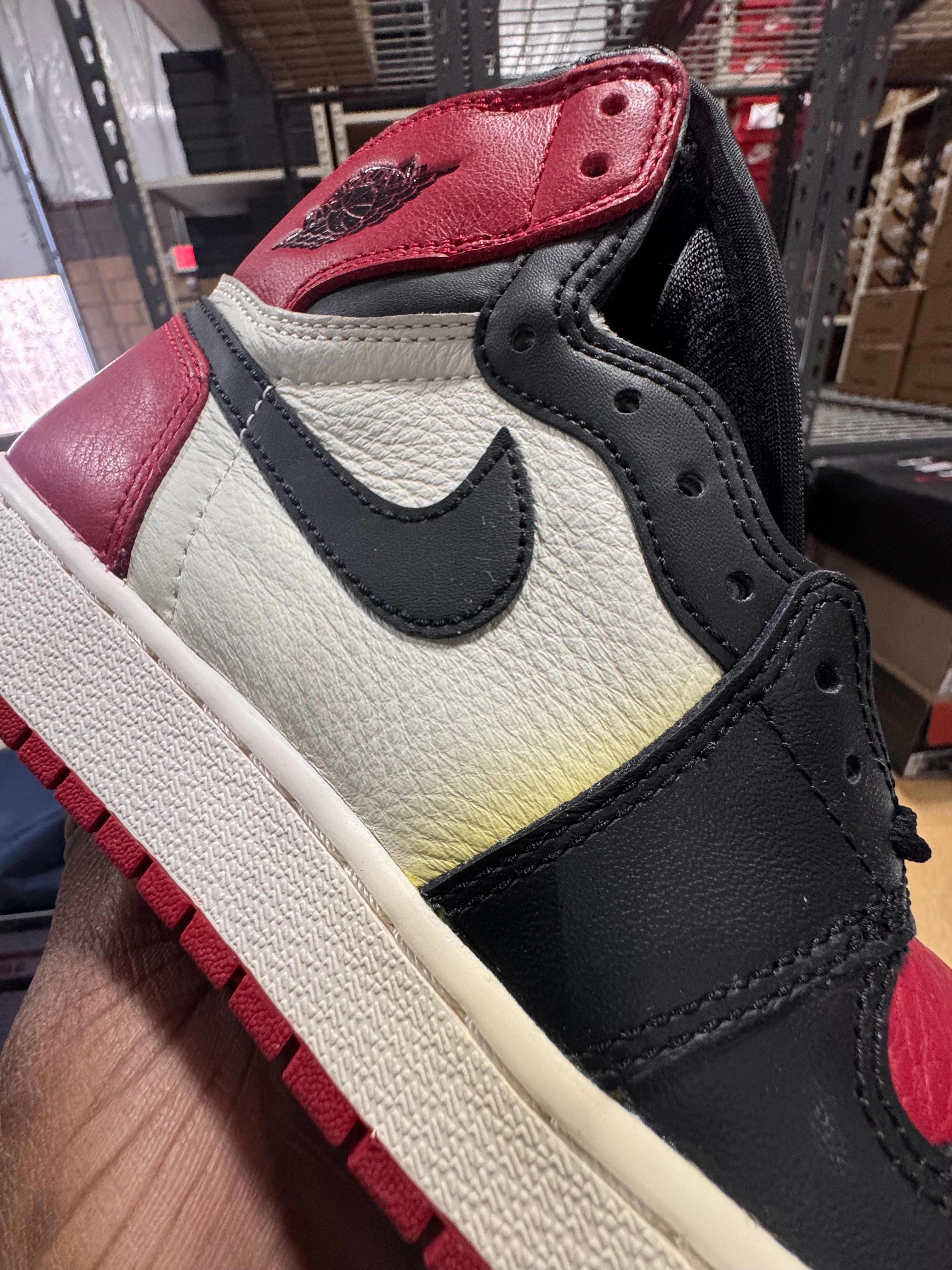 Air Jordan Retro 1 Bred Toe *Conditional* GS