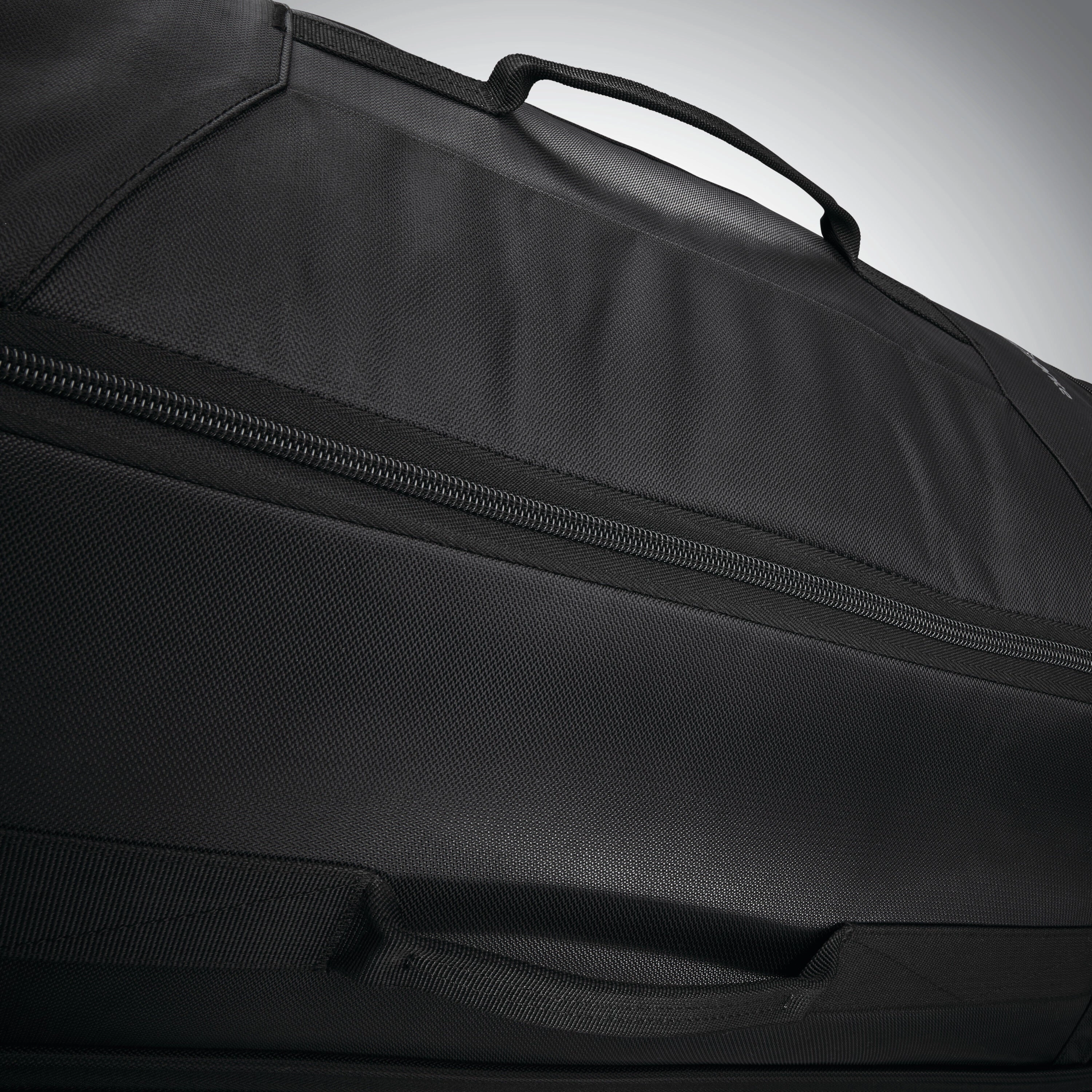 Andante 2 Wheeled Duffel 22"