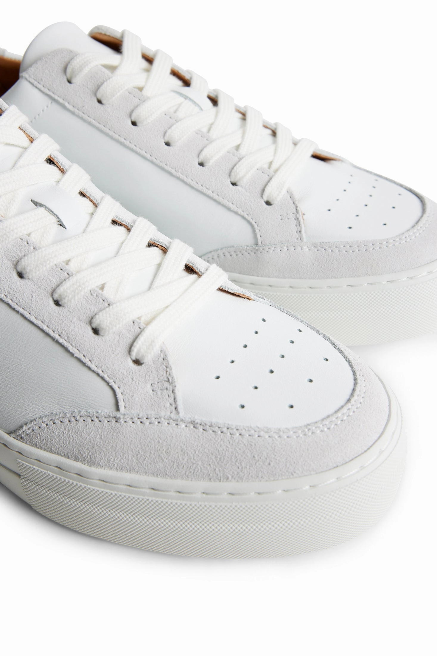 Art Signature Leather Sneaker