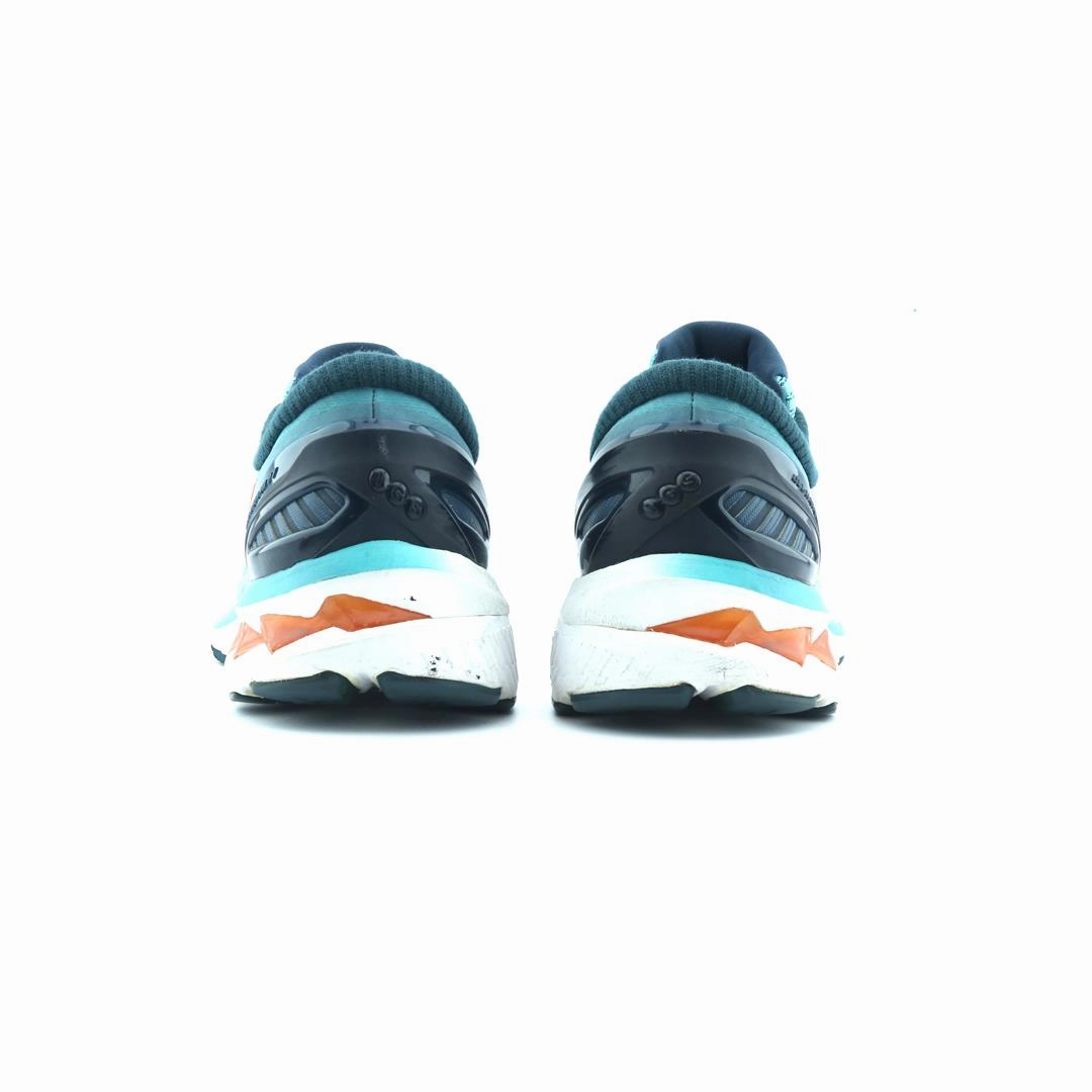 ASICS GEL KAYANO 27