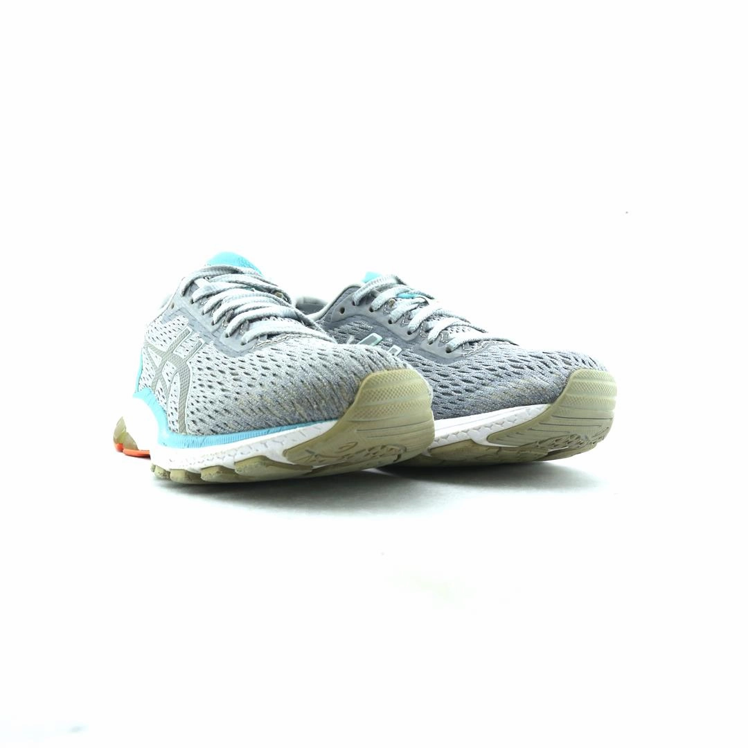 ASICS GT 1000 9