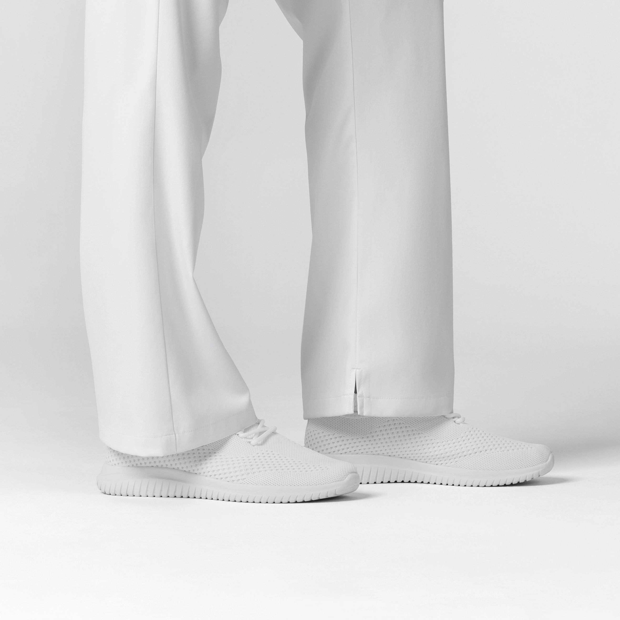 Boundless Women's Bootcut Scrub Pant - White
