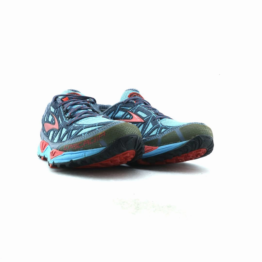 BROOKS CASCADIA 8