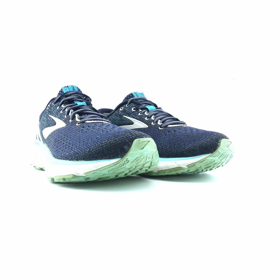 BROOKS GHOST 11