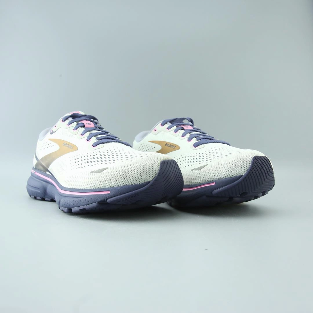 BROOKS GHOST 15