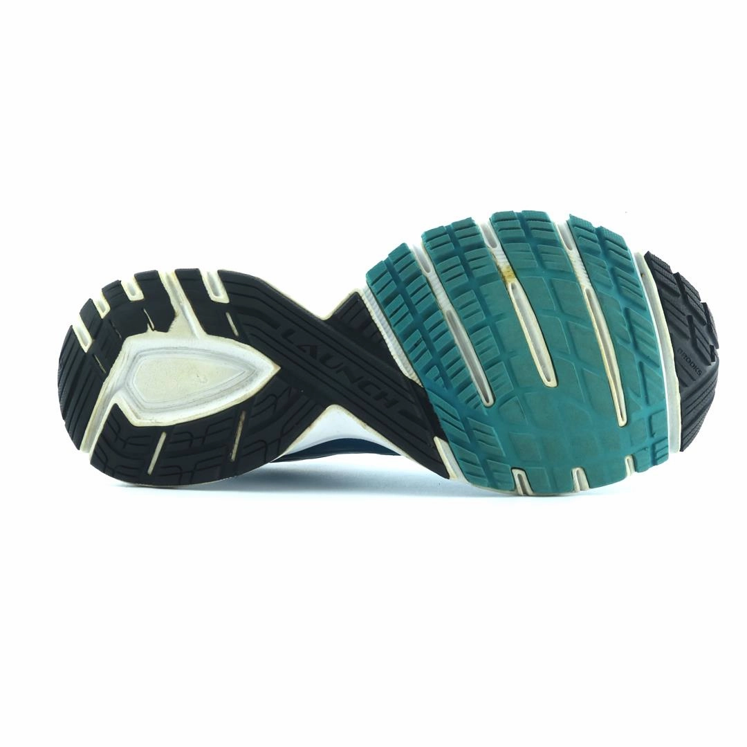 BROOKS LAUNCH 4