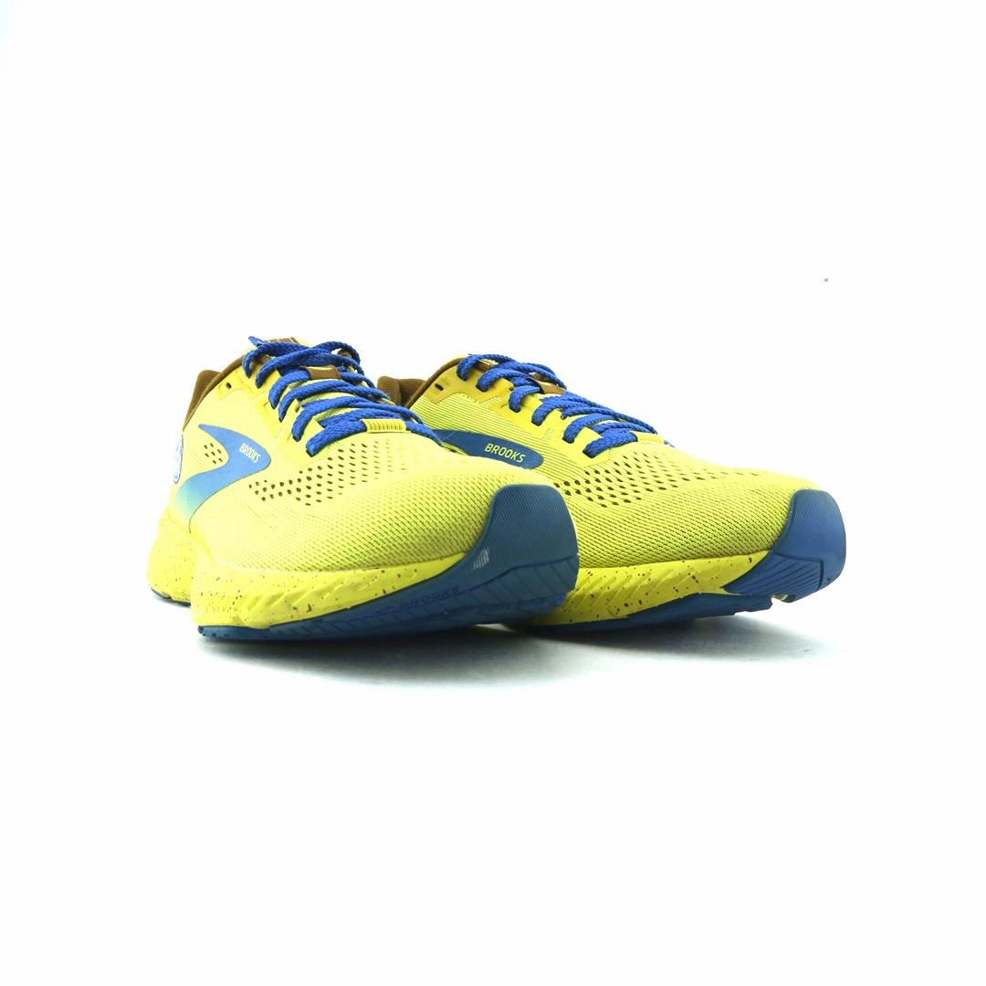 BROOKS LAUNCH 8