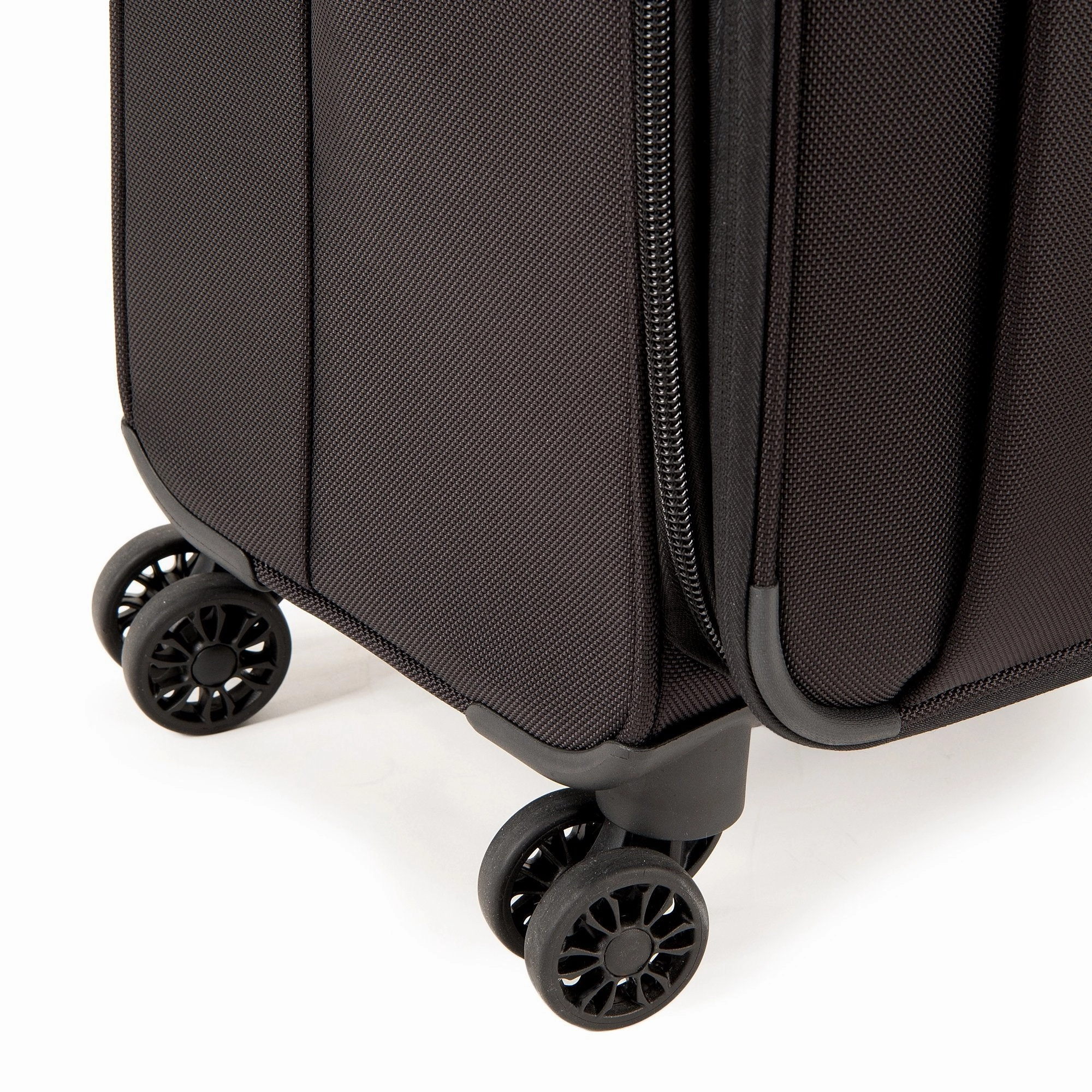 DELSEY Paris Montmartre  2-piece Set (21"/29") 4-Wheel Large Luggage