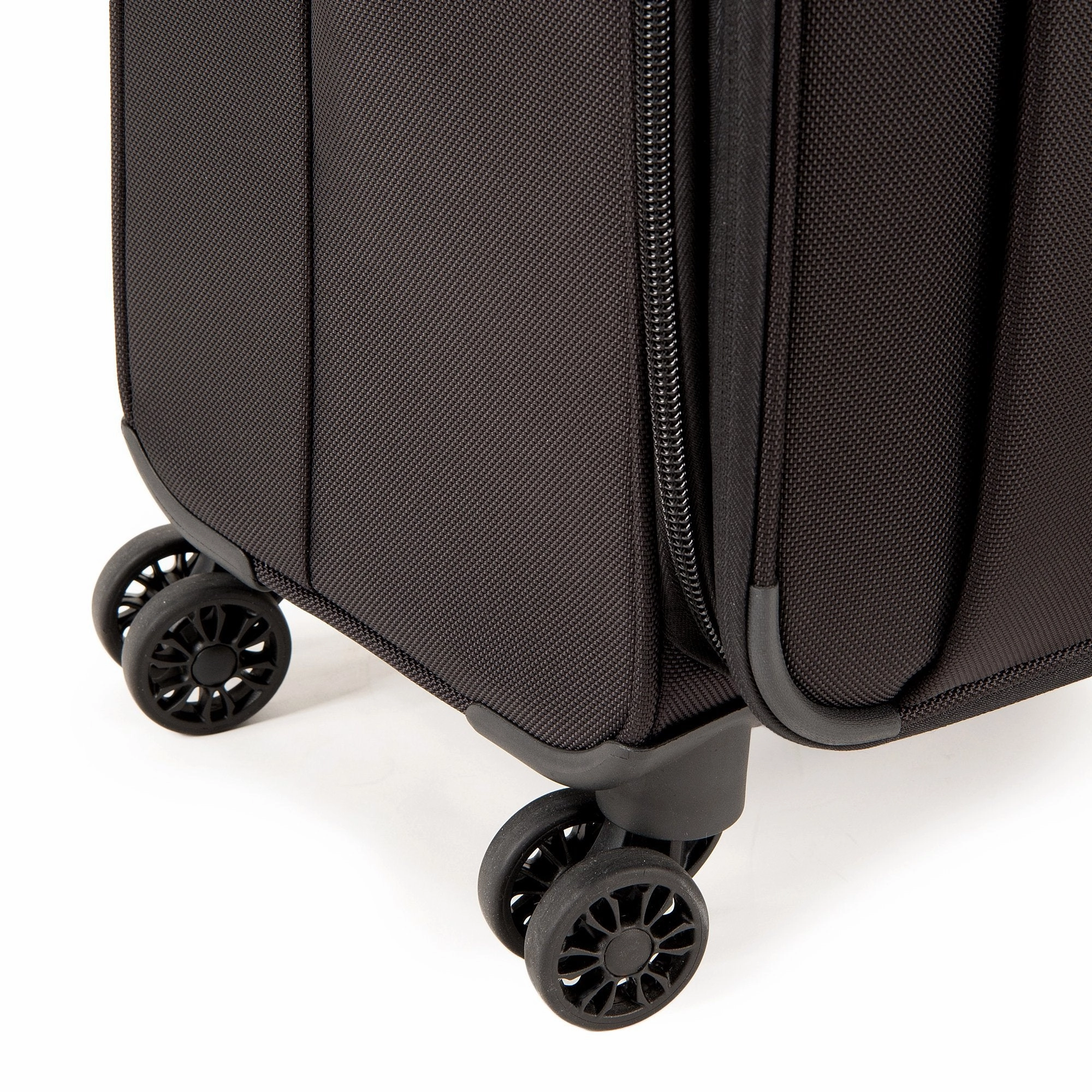 DELSEY Paris Montmartre  3 Piece Set (21"/25"/29") 4-Wheel Luggage Sets