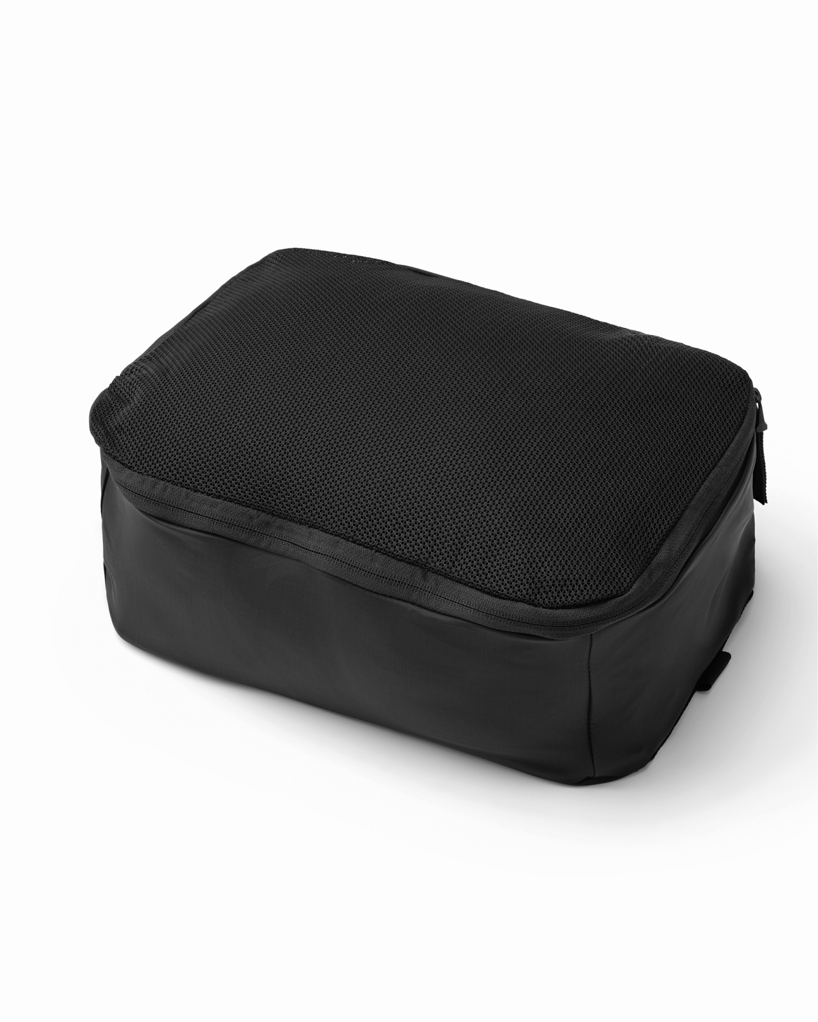 Essential Packing Cube L Black Out