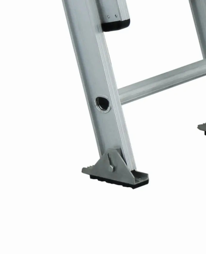Featherlite 3228D - 28 ft Aluminum Extension Ladder, 300 lb Load Capacity, Type IA,
