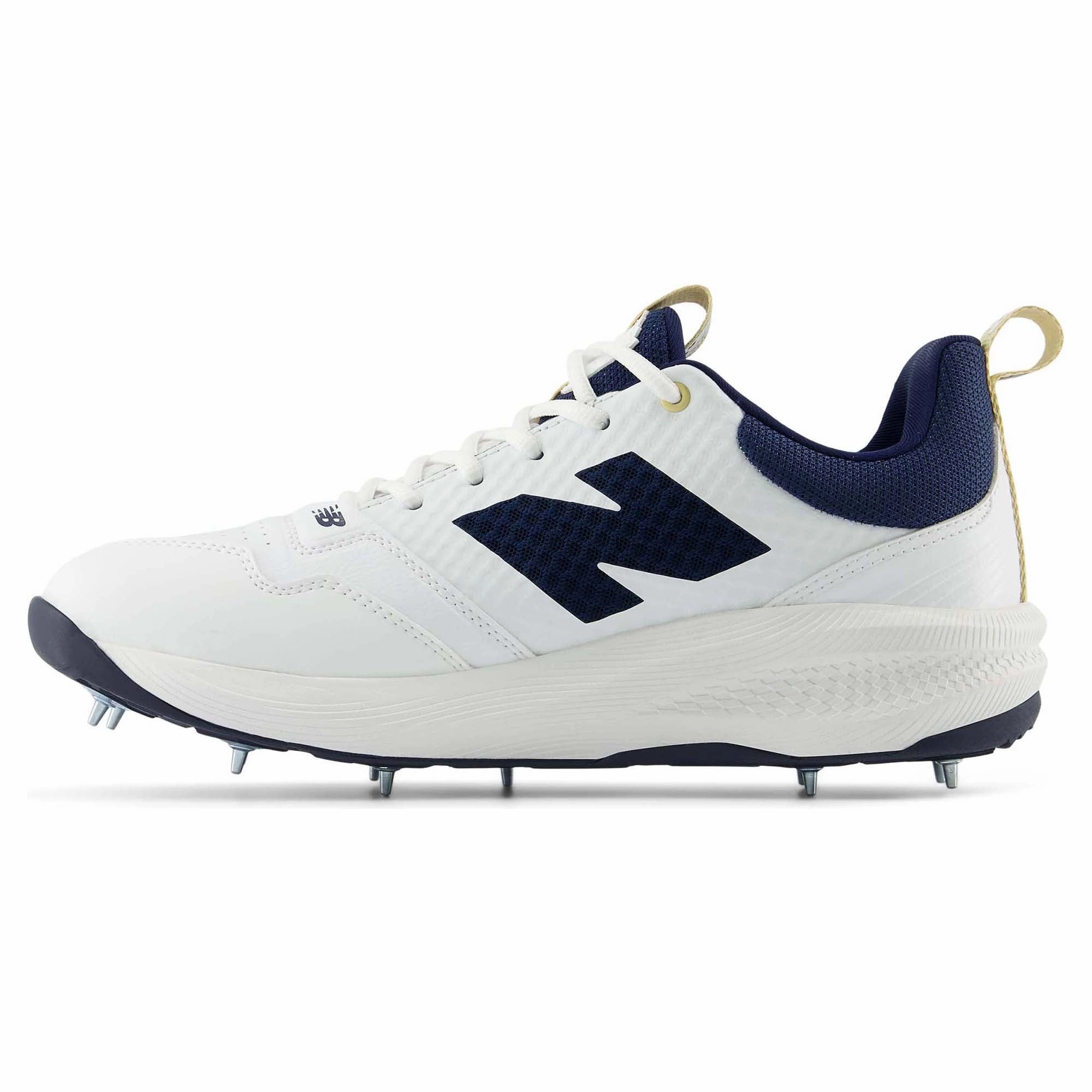 FuelCell CK4030 V5 Spike Men's Cricket Shoes (Width 4E)