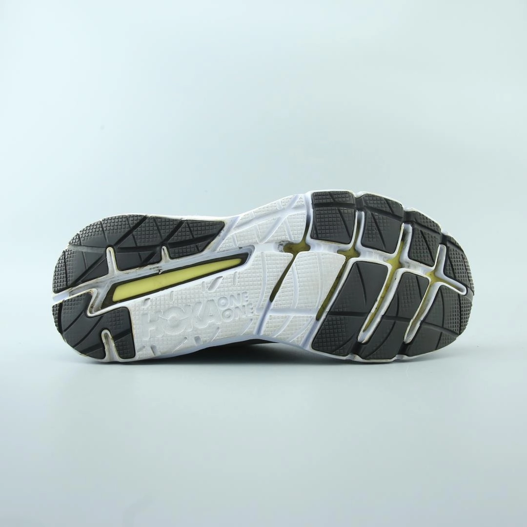 HOKA ONE ONE ELEVON