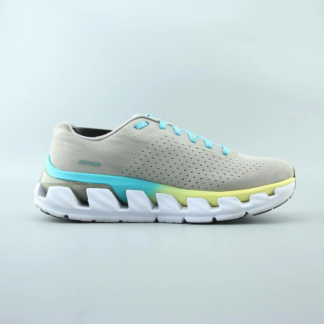 HOKA ONE ONE ELEVON