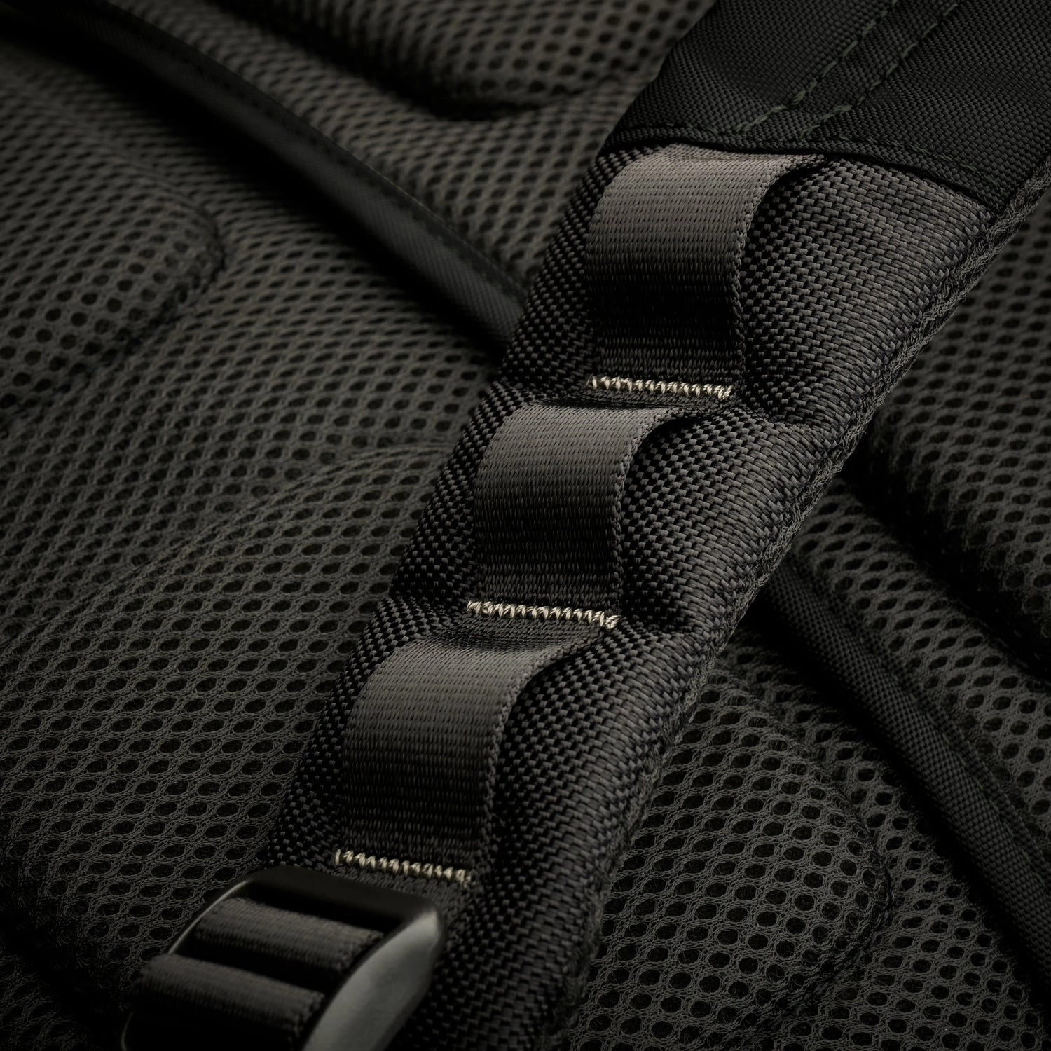 HTA Medium Cargo Backpack - Black