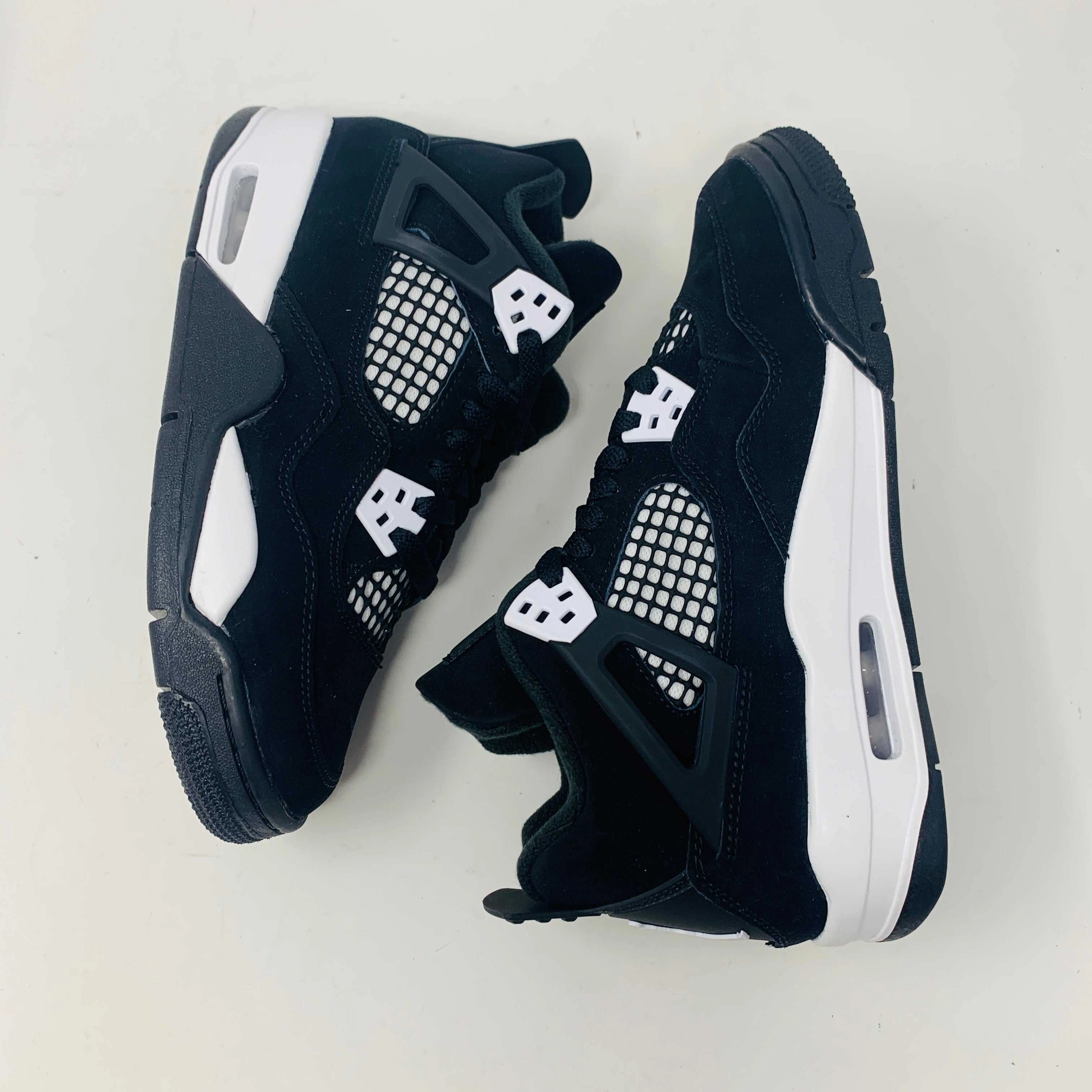 Jordan 4 Retro White Thunder (GS)