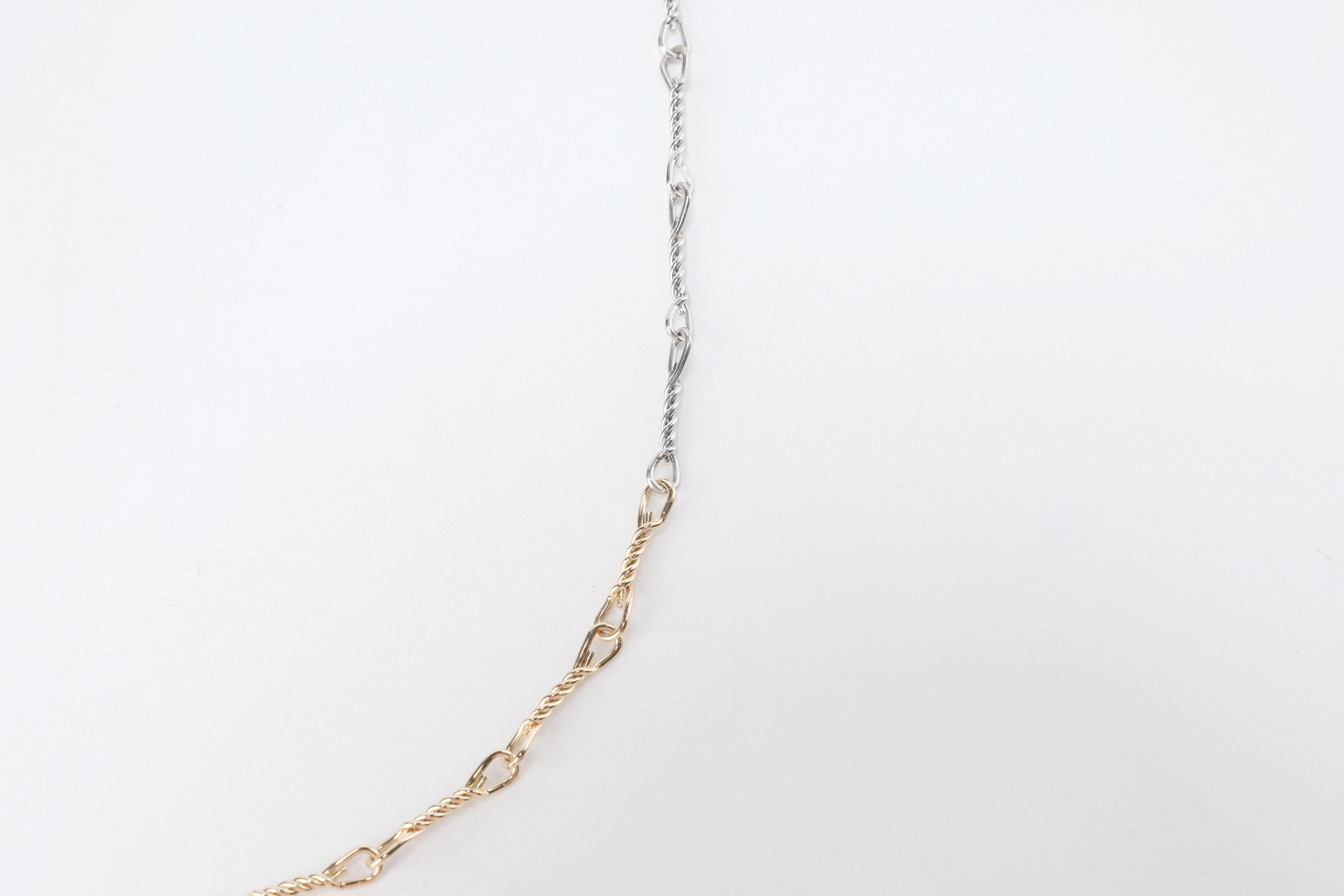 Knotted Hat Chain