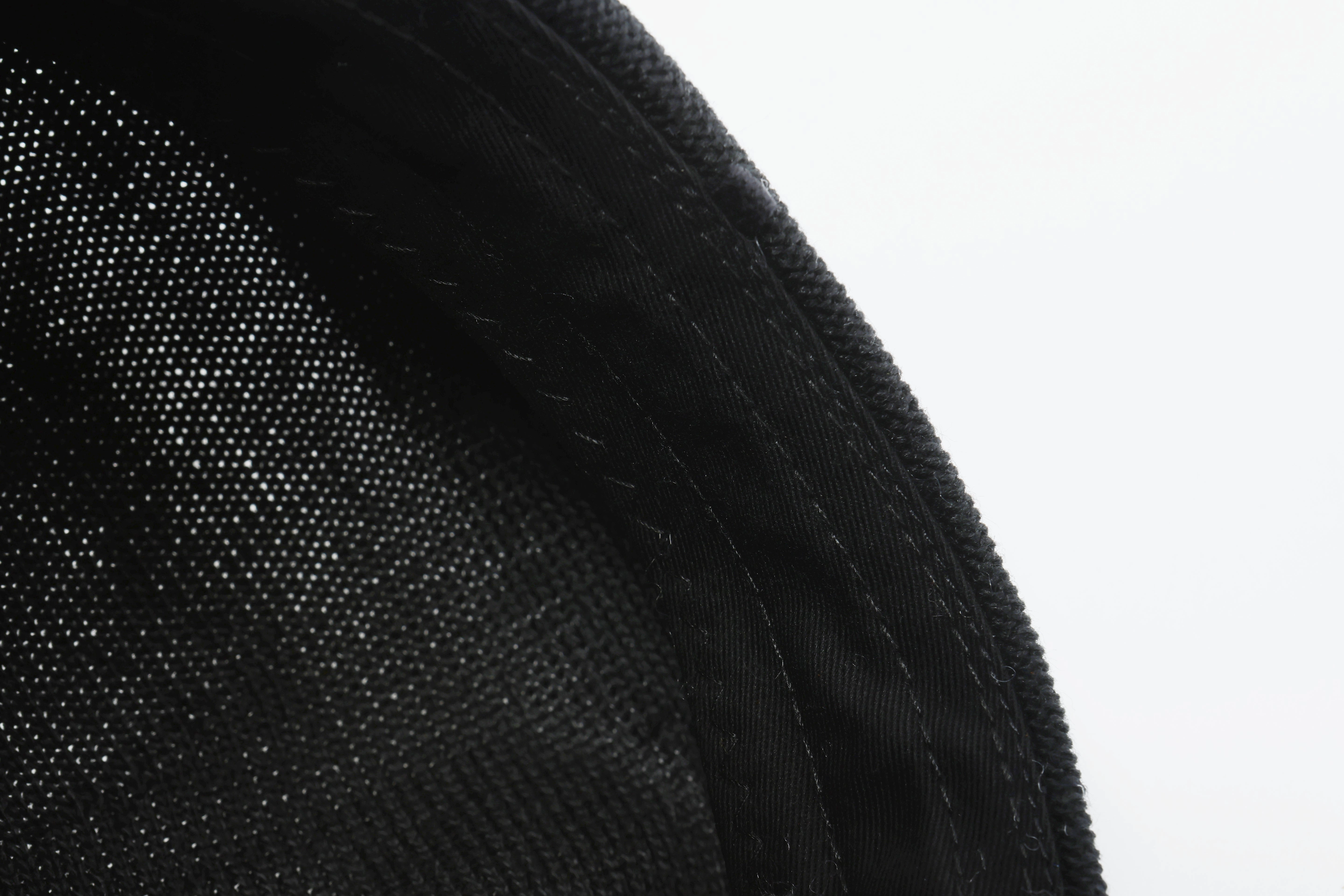Lacing The Dart Beret