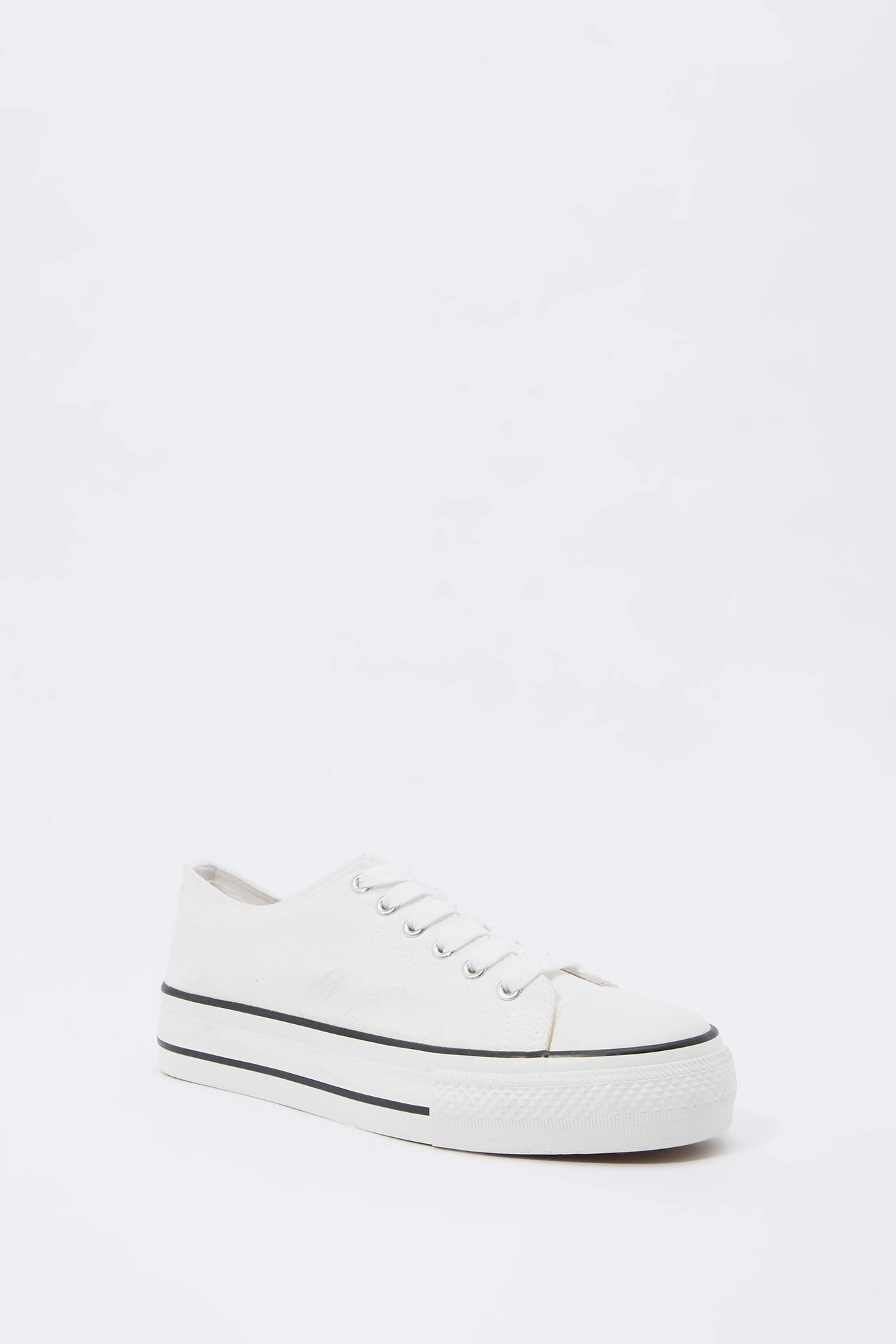 Low Top Platform Sneaker