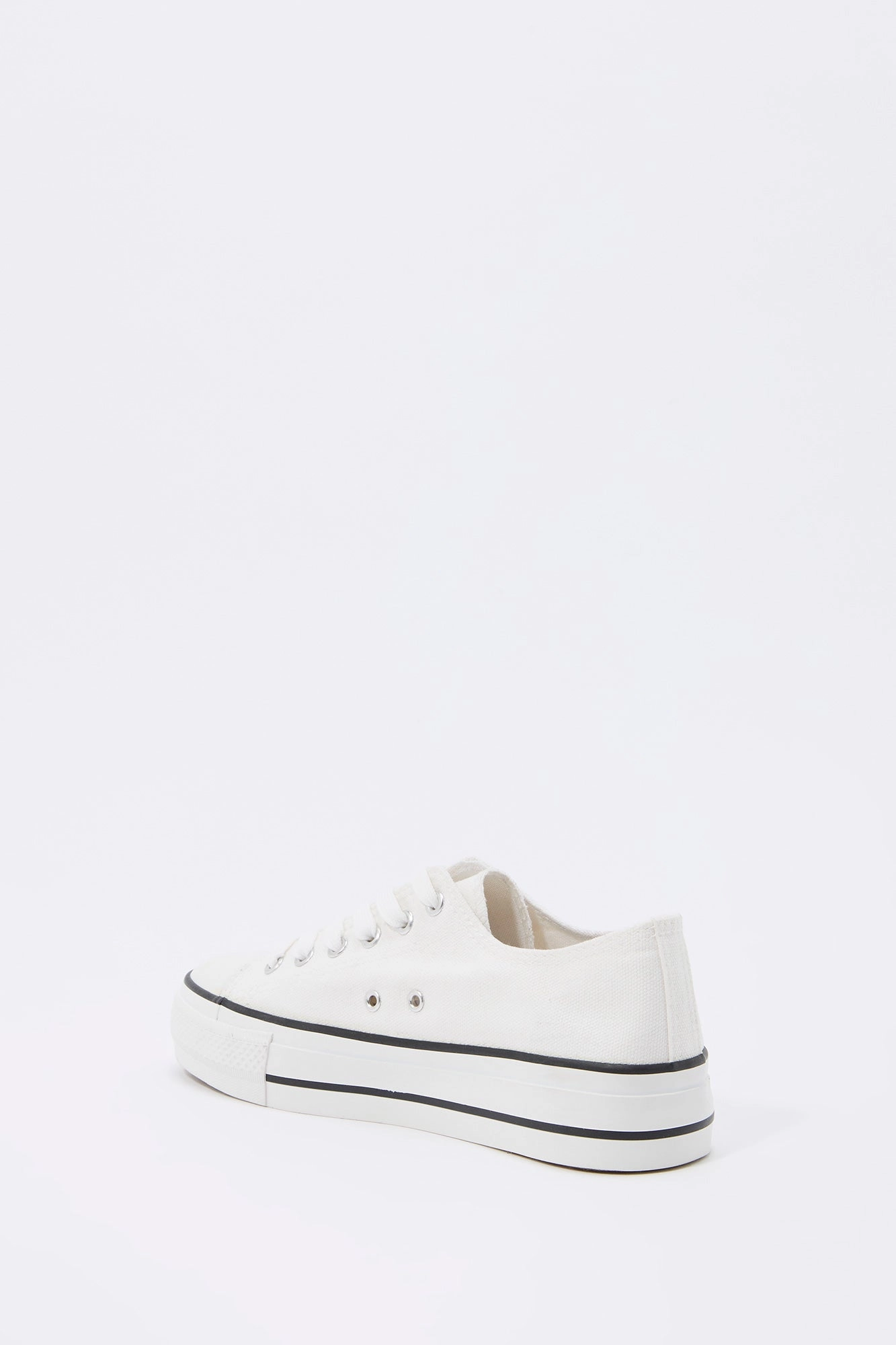 Low Top Platform Sneaker