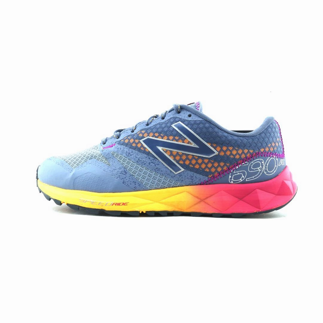 NEW BALANCE 690 AT