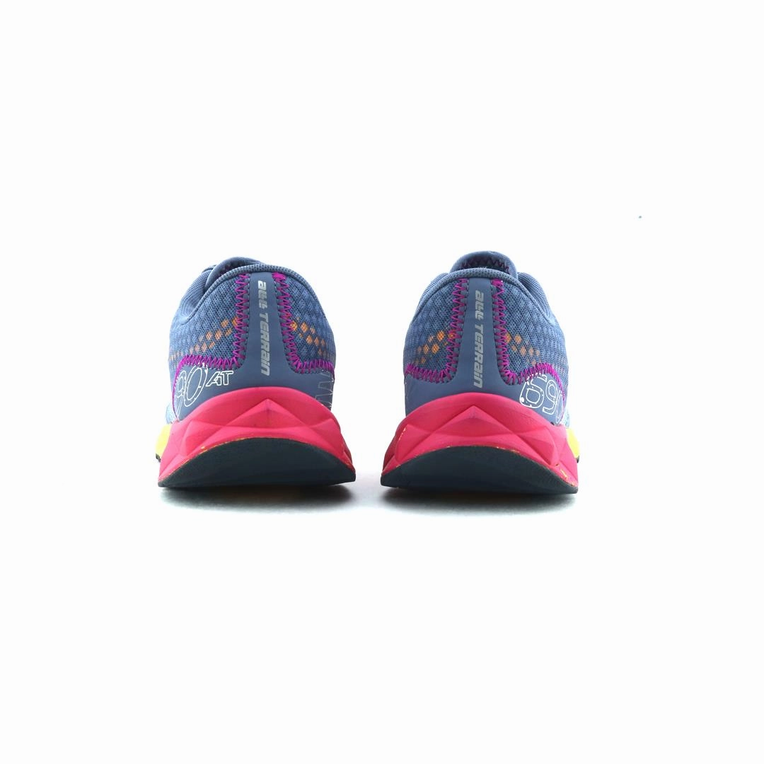 NEW BALANCE 690 AT