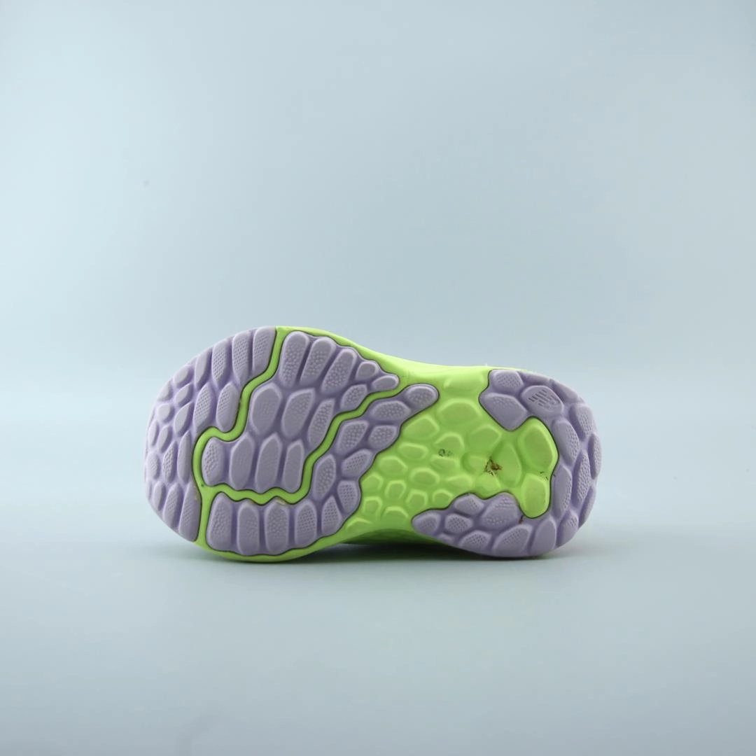 NEW BALANCE ARISHI V4