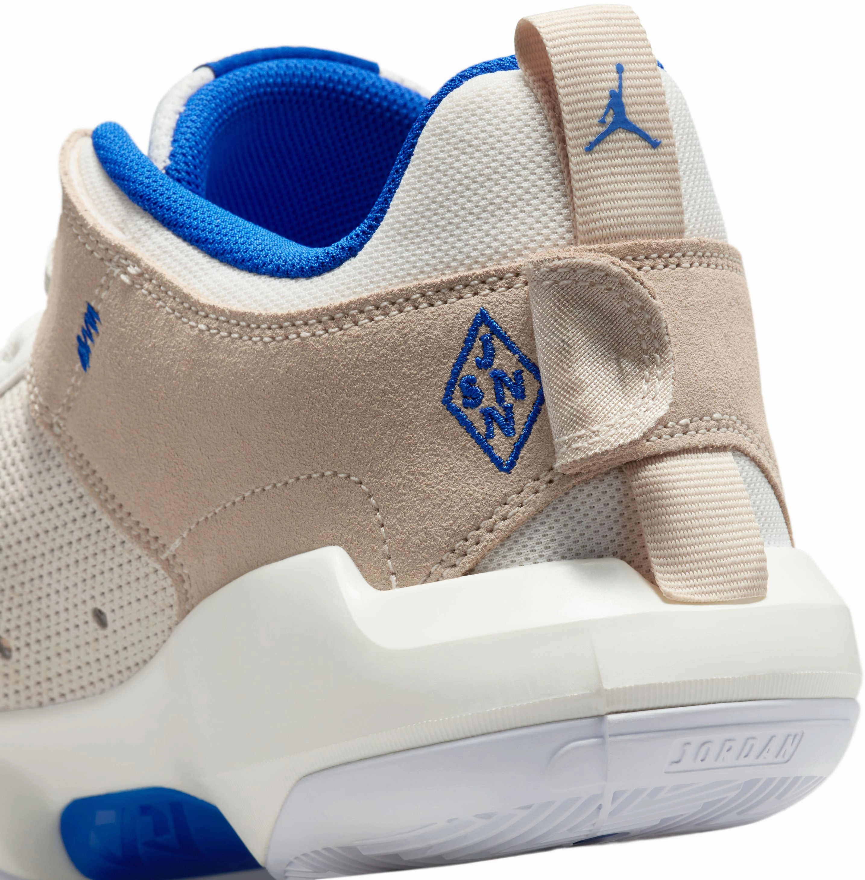 One Take 5 Men's Basketball Shoes