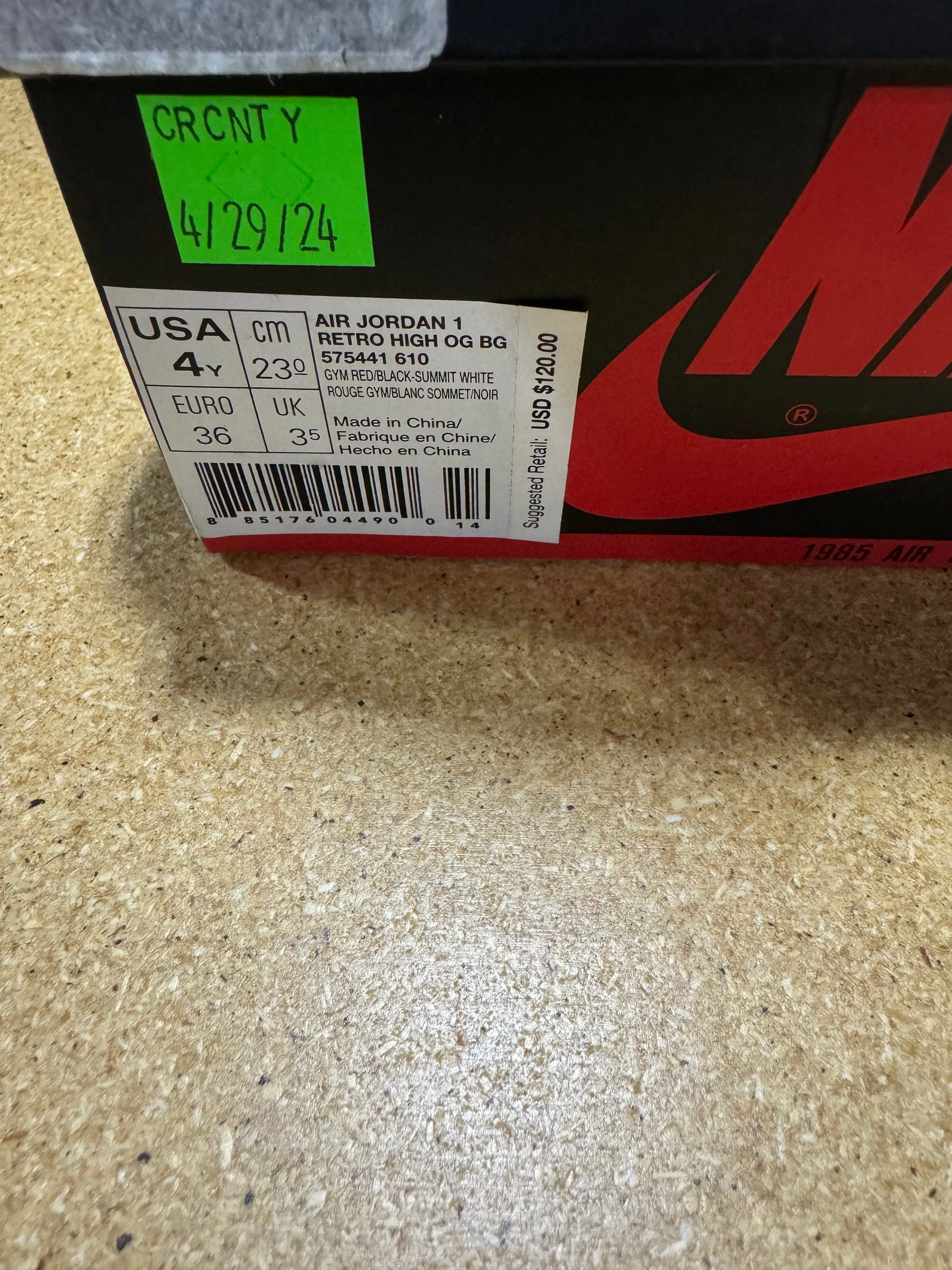 PRE OWNED Air Jordan Retro 1 Bred Toe GS