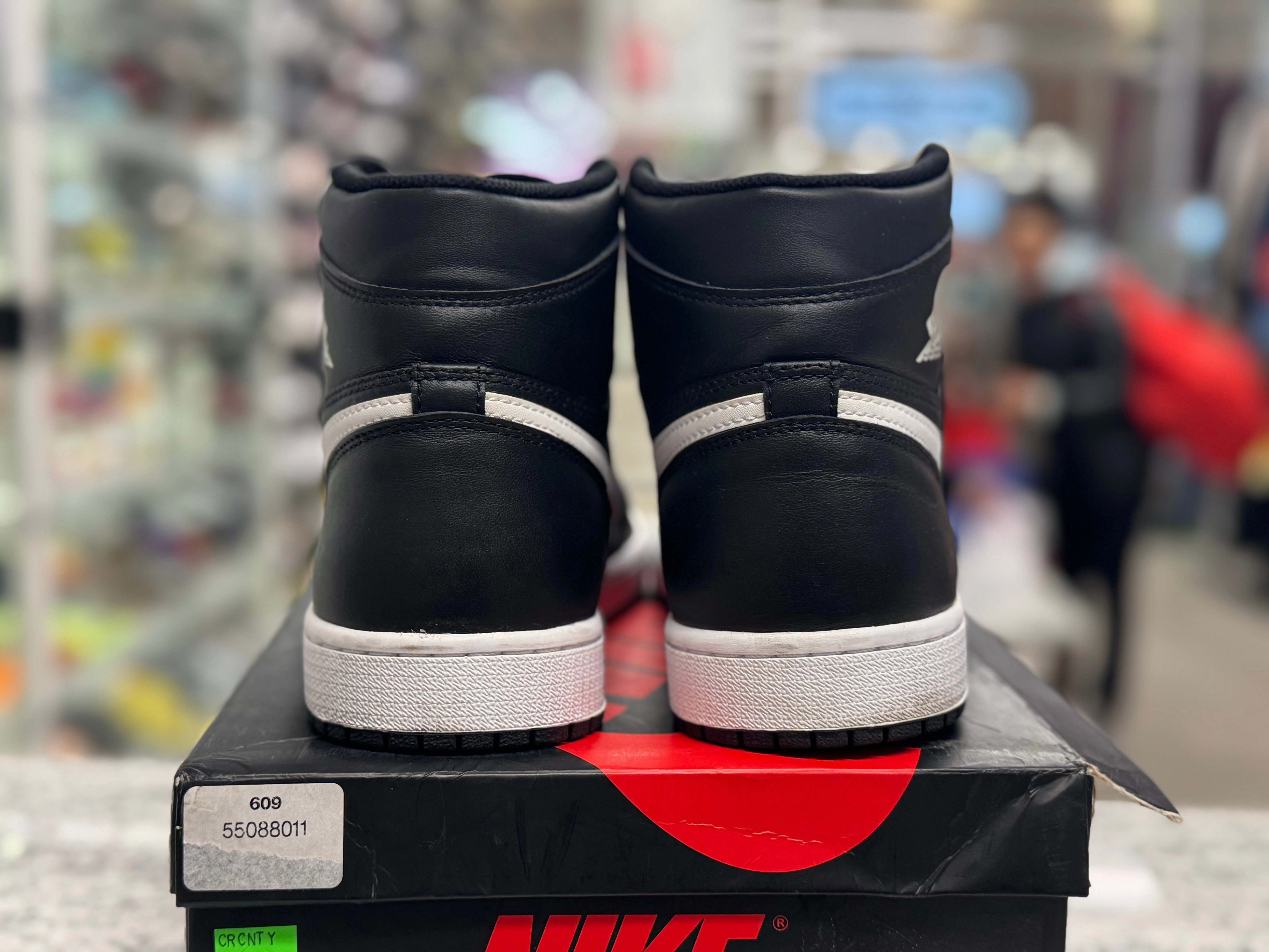 PRE OWNED  Air Jordan Retro 1 Ying Yang