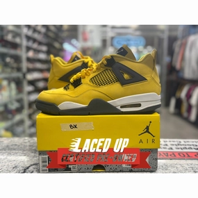 PRE OWNED Air Jordan Retro 4 Lightning 2021