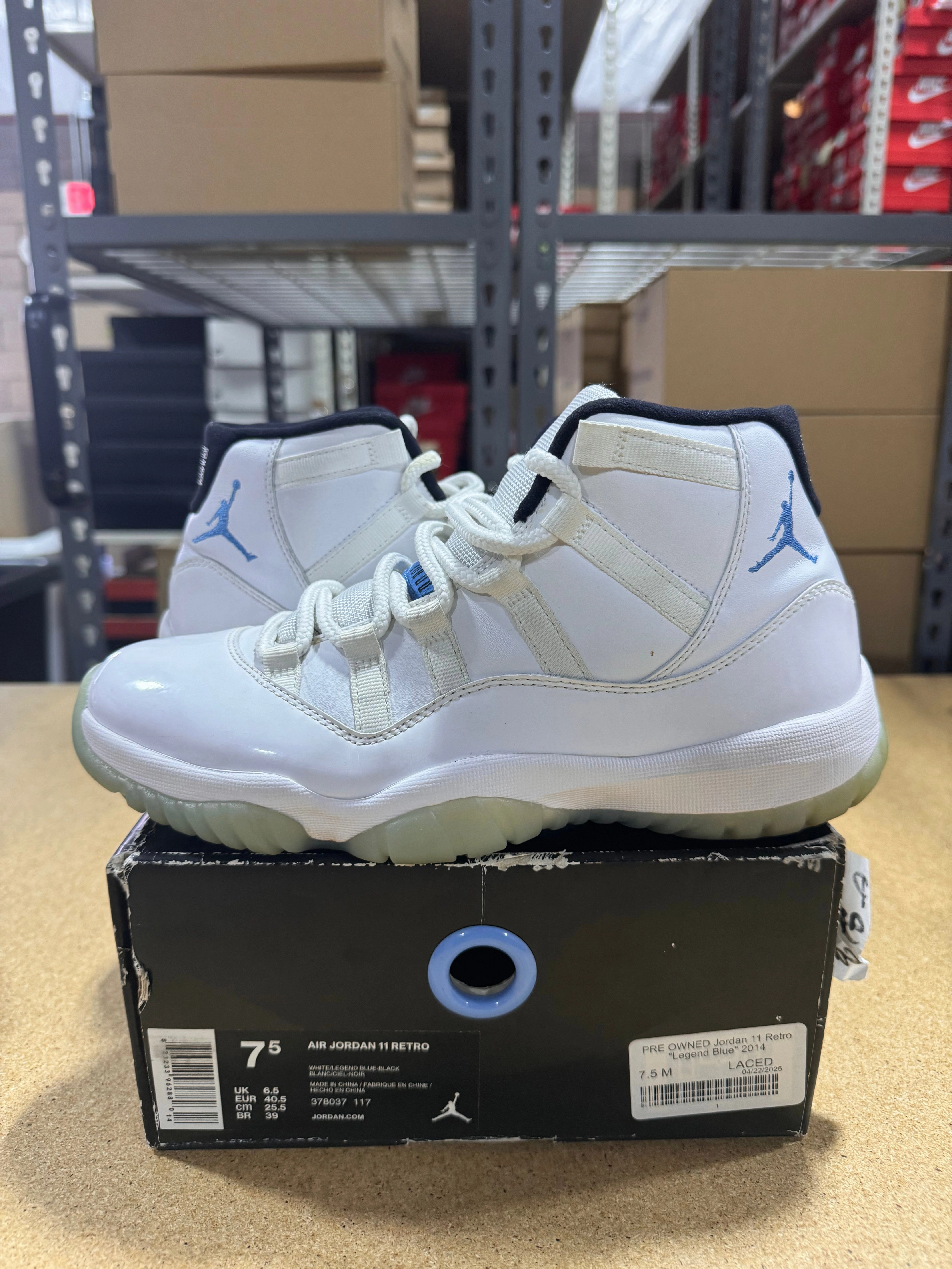 PRE OWNED Jordan 11 Retro Legend Blue 2014