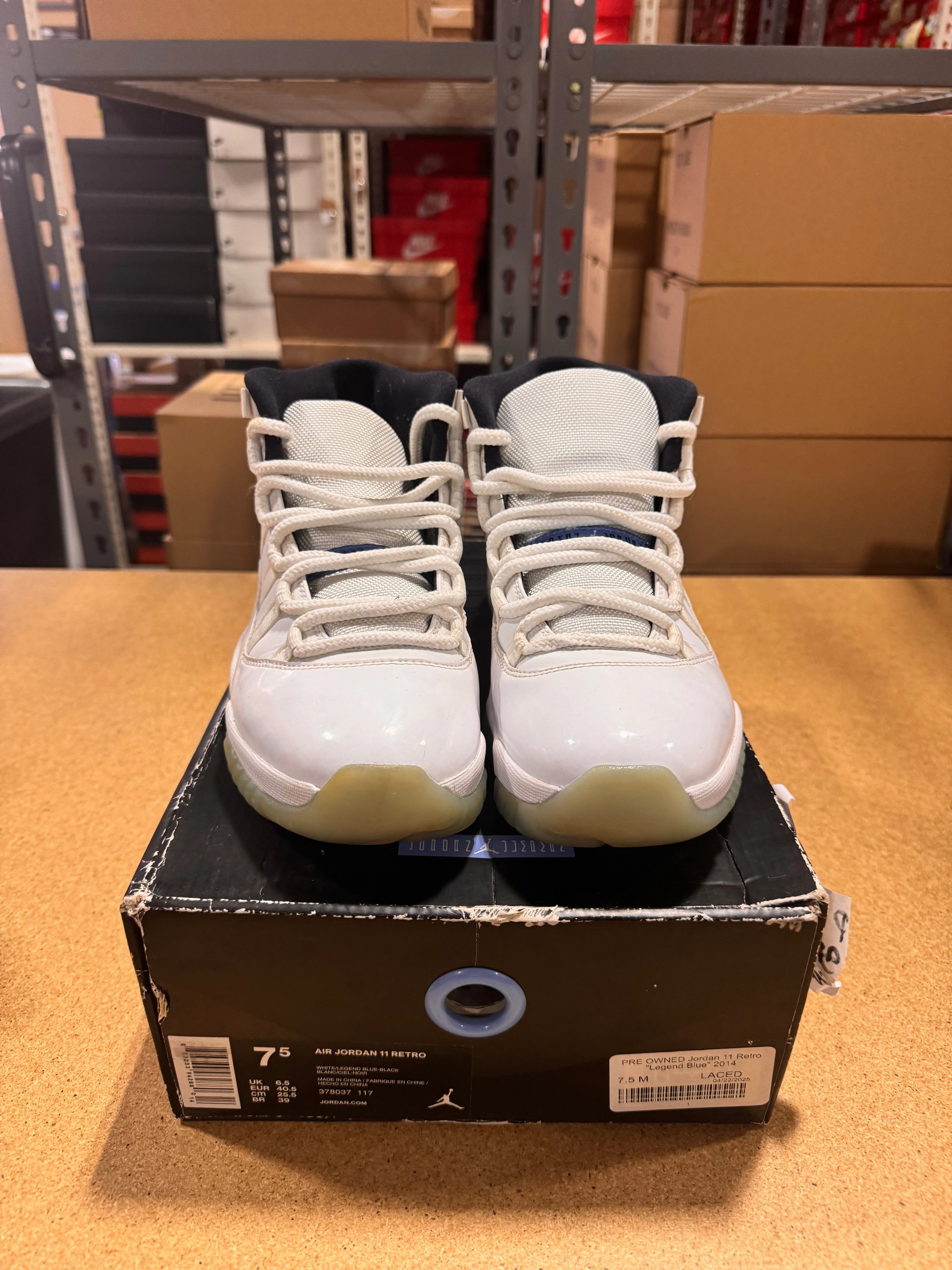 PRE OWNED Jordan 11 Retro Legend Blue 2014