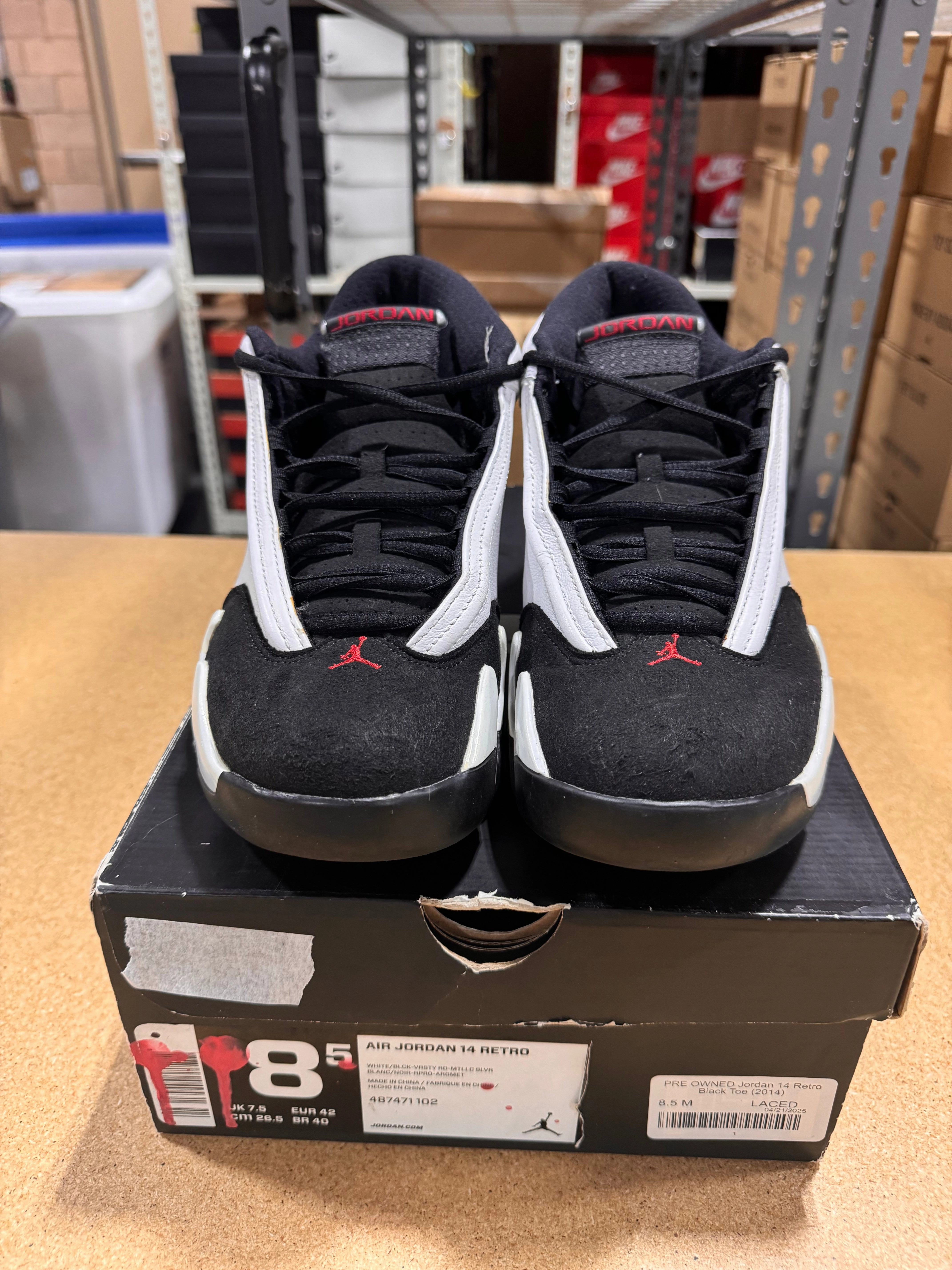 PRE OWNED Jordan 14 Retro Black Toe (2014)