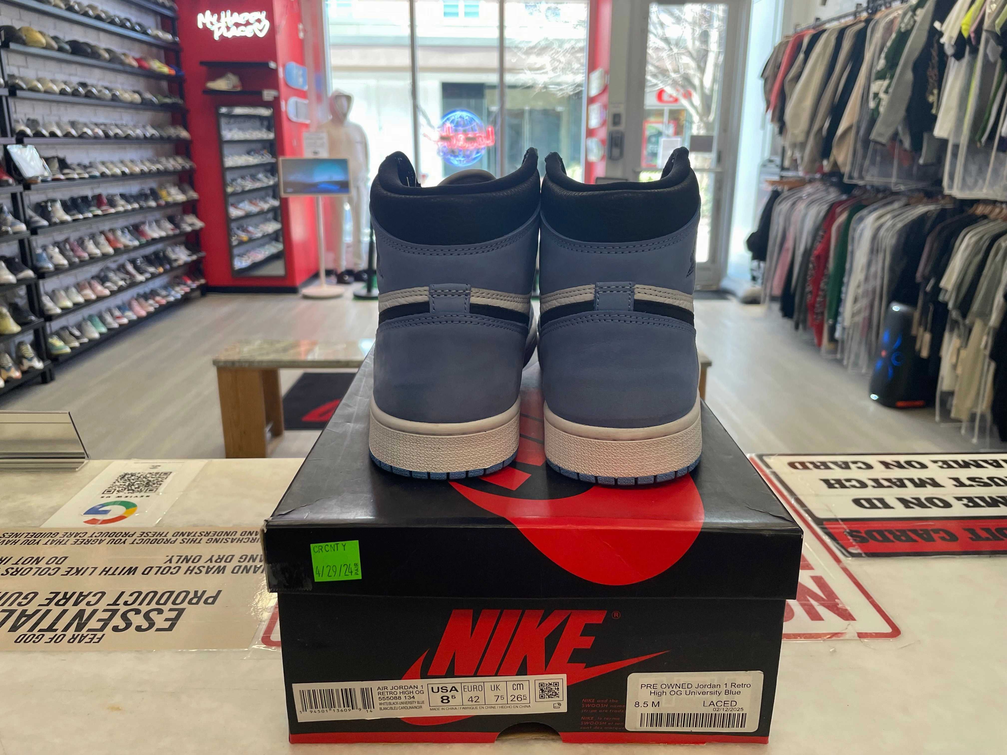 PRE OWNED Jordan 1 Retro High OG University Blue
