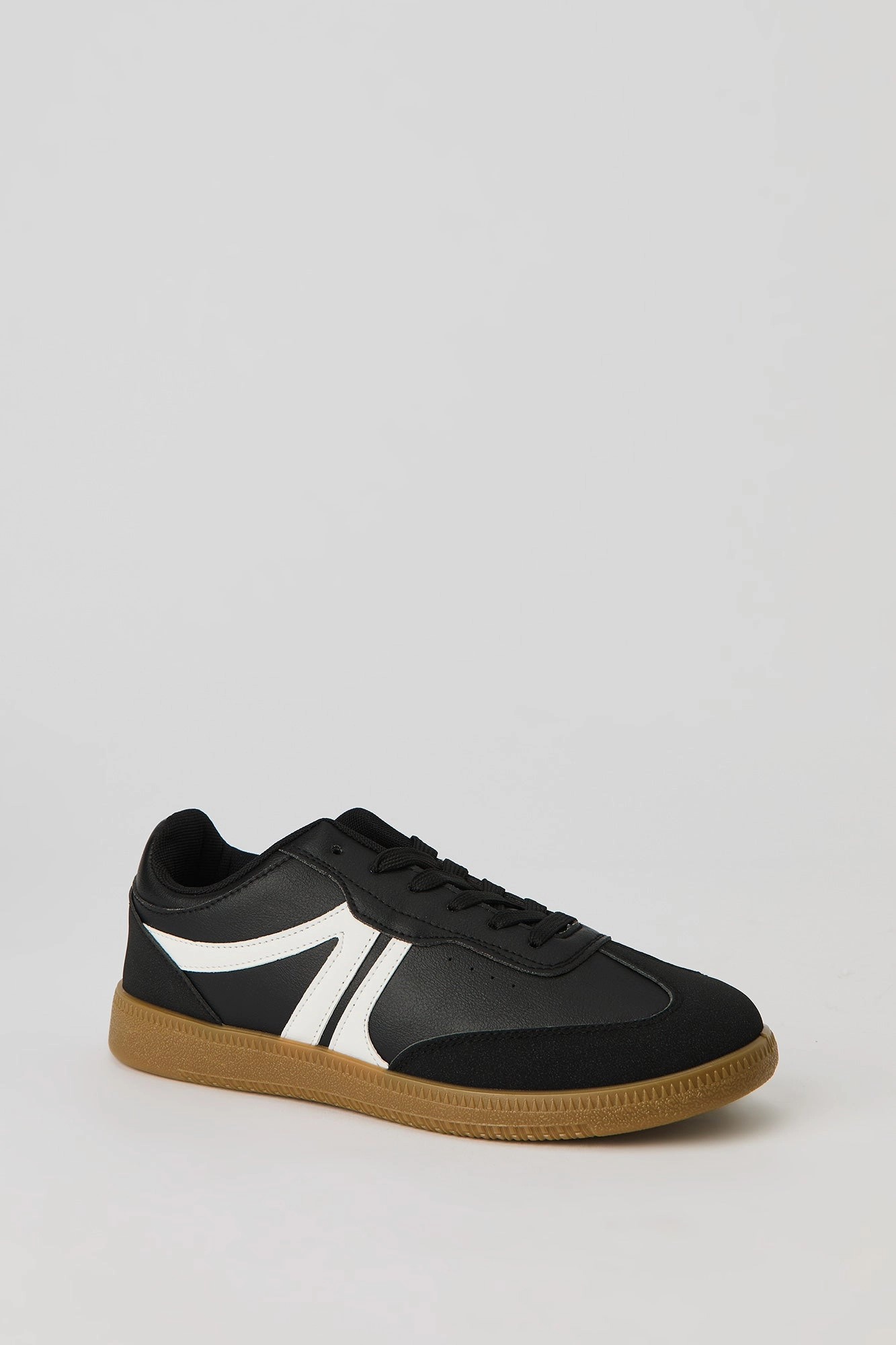 Retro Gum Sole Sneaker