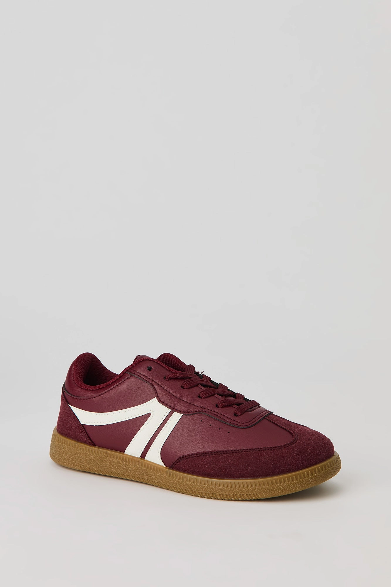 Retro Gum Sole Sneaker