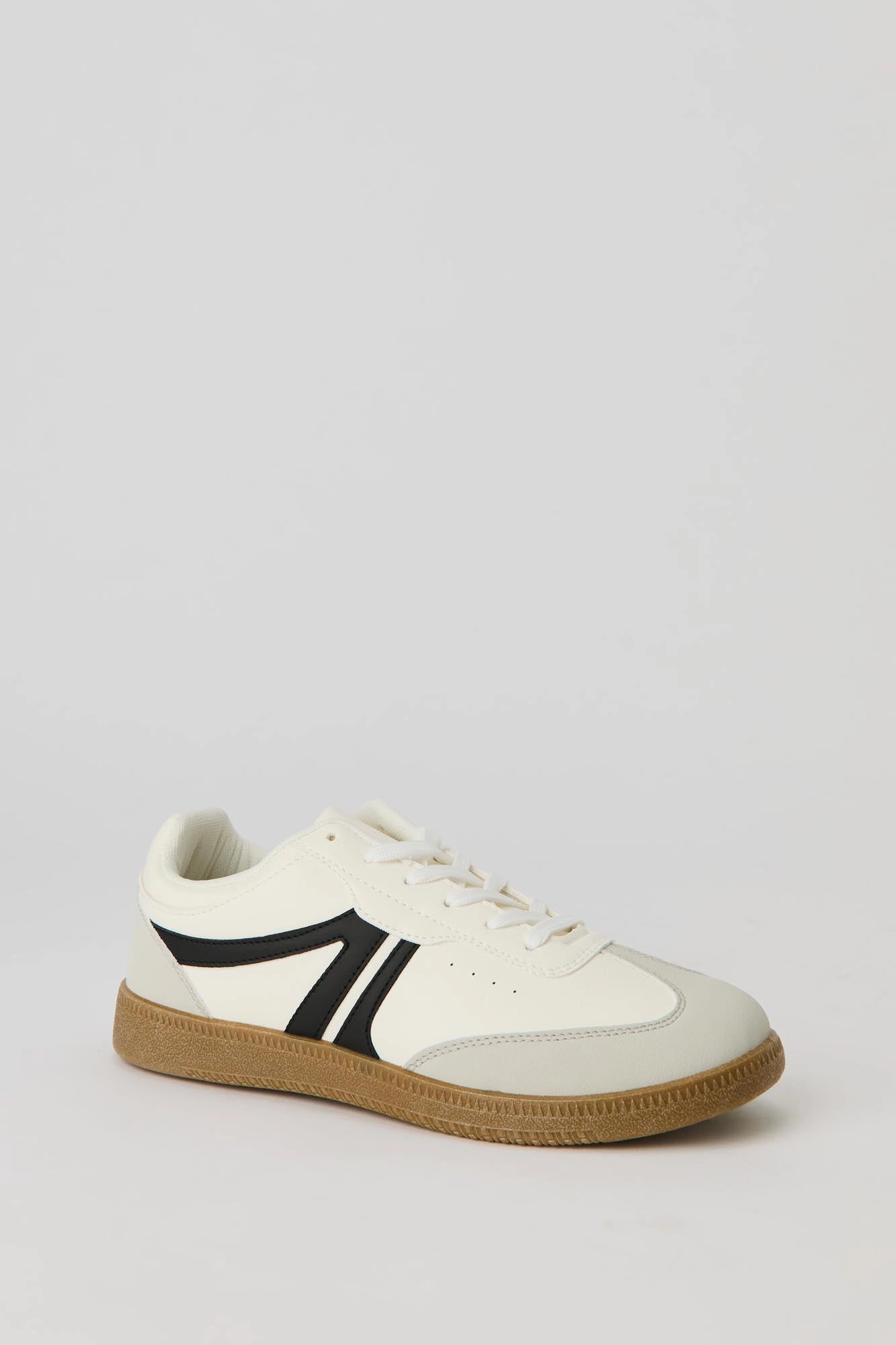 Retro Gum Sole Sneaker