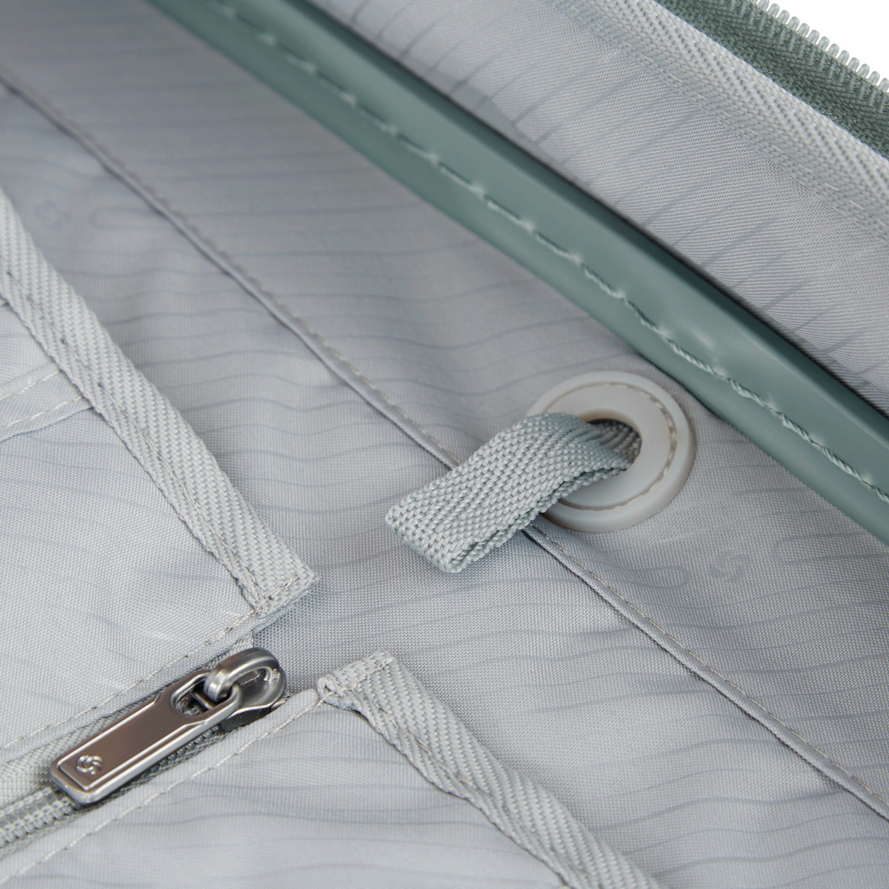Samsonite Elevation Plus Medium Glider