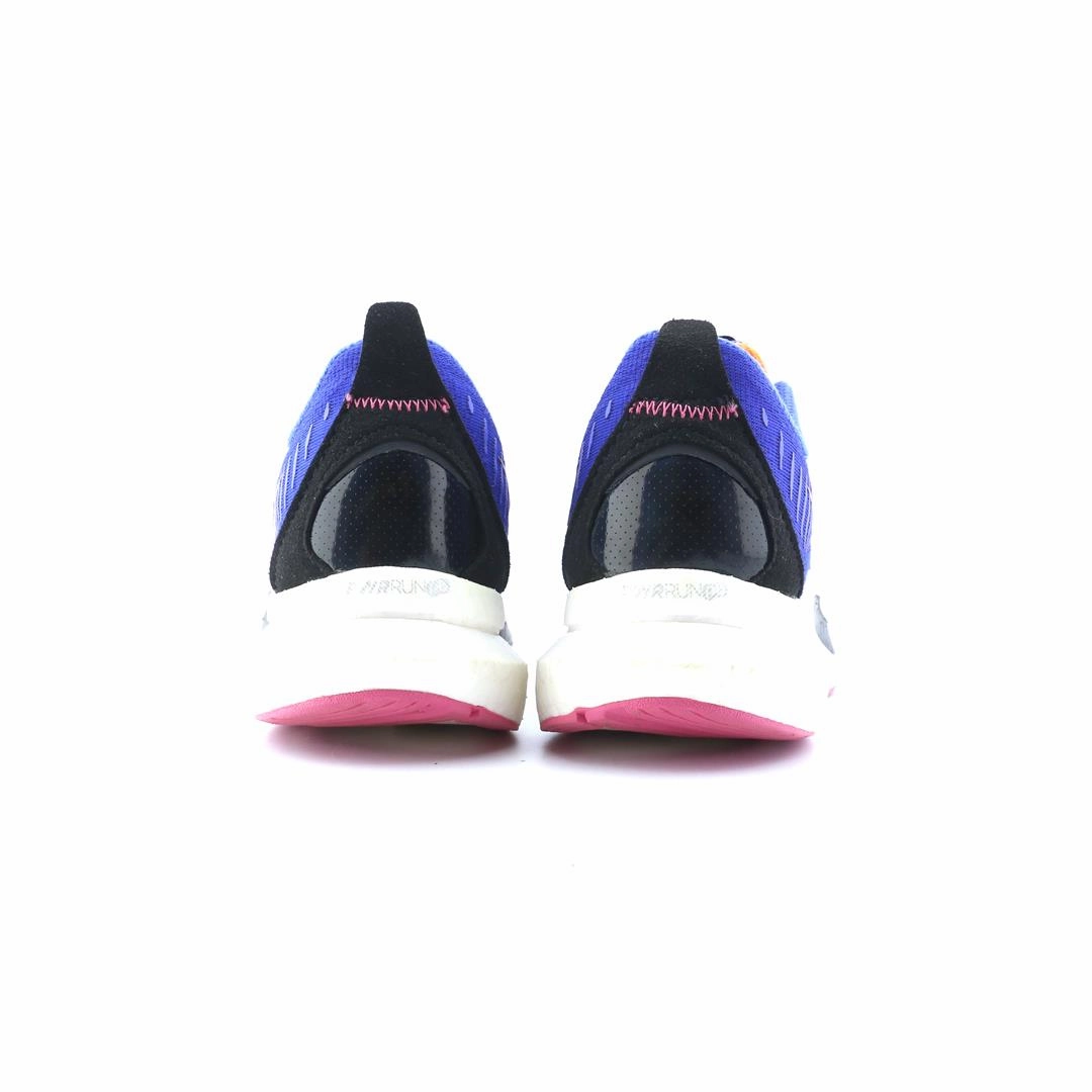 SAUCONY ENDORPHINS SPEED 2