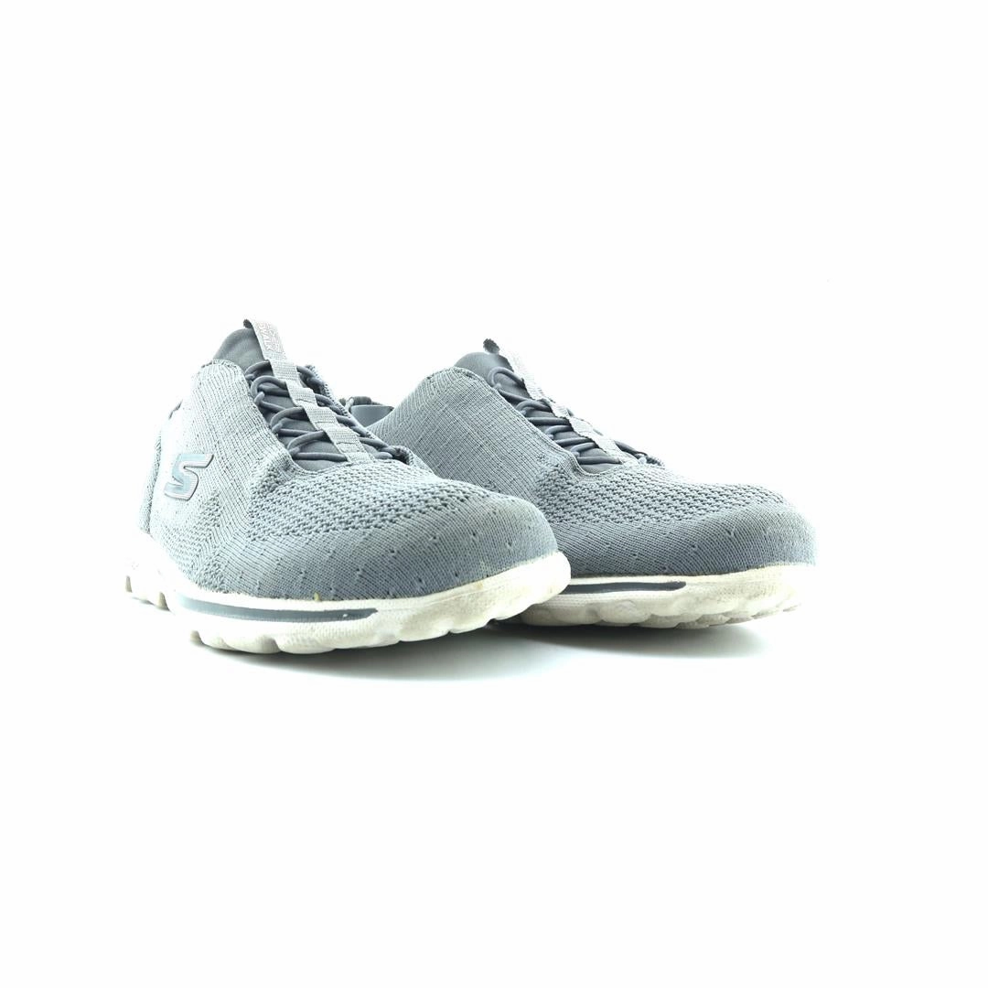 SKECHERS GO WALK