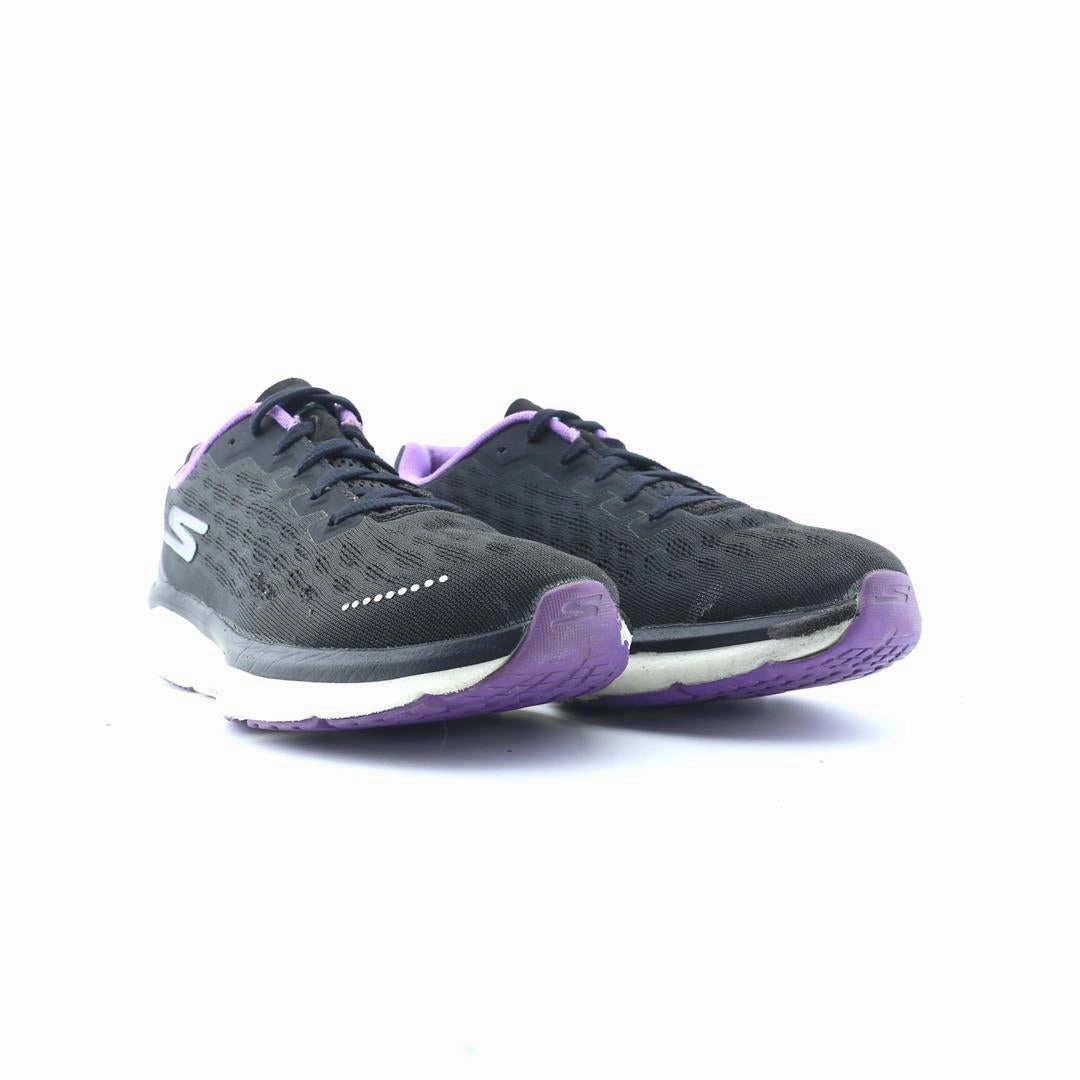 SKECHERS GORUN RIDE 9