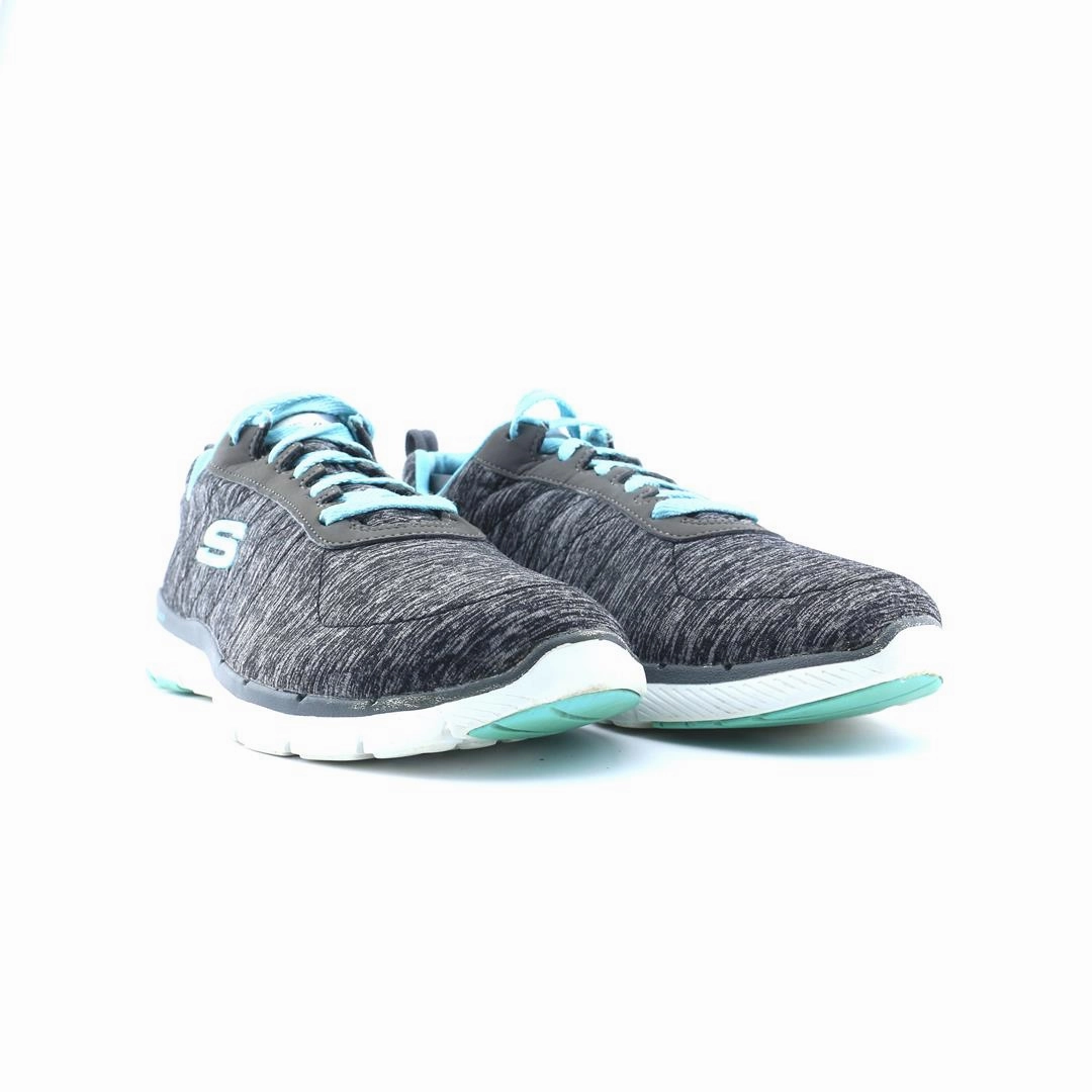 SKECHERS MEMORY FOAM