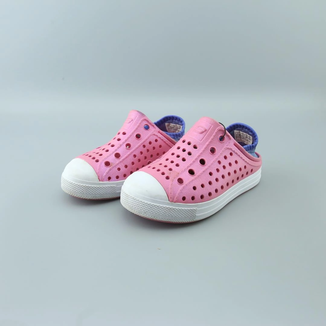SKECHERS MEMORY FOAM