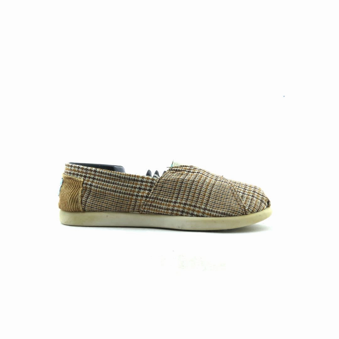 TOMS MEMORY FOAM