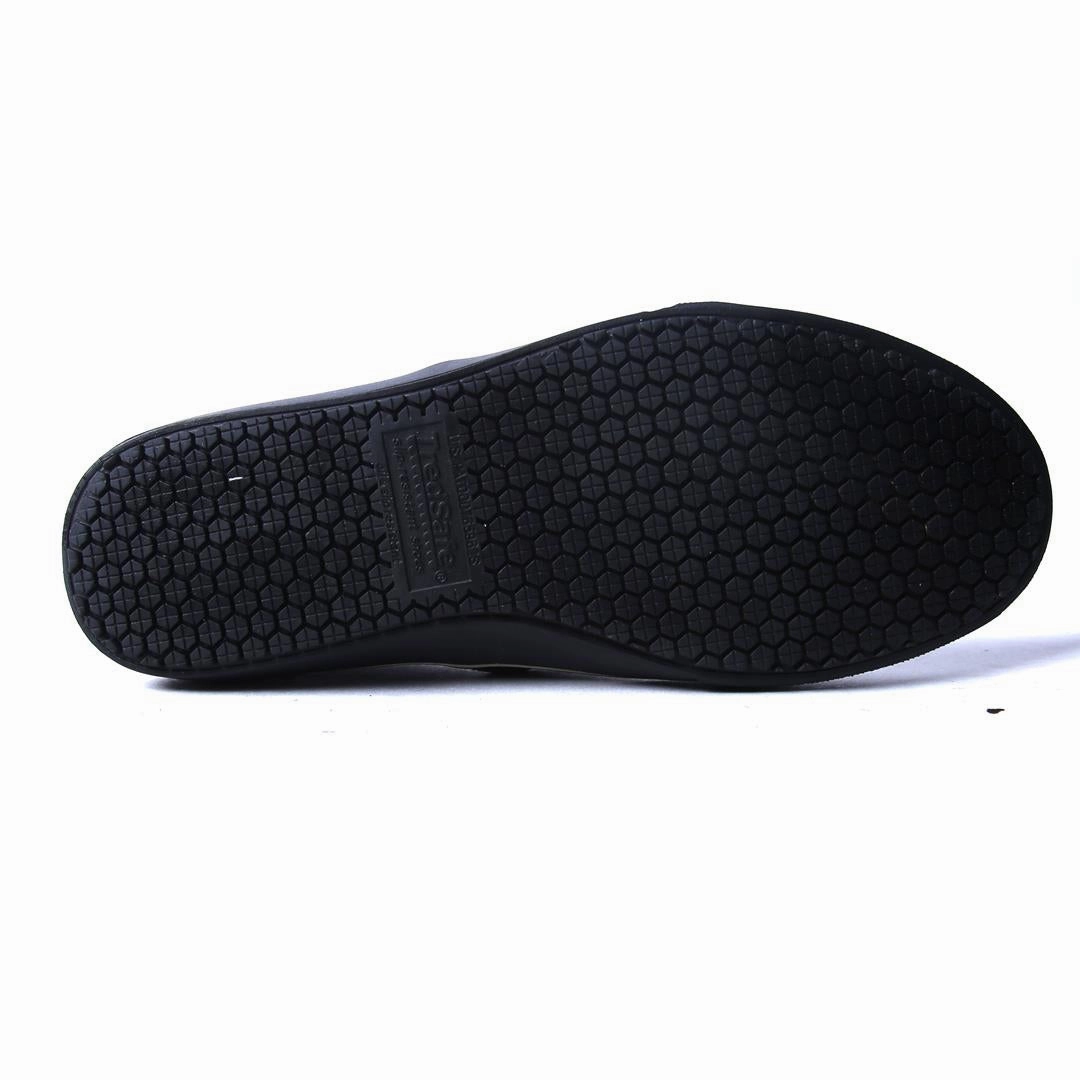TRED SAFE SLIP RESISTANT