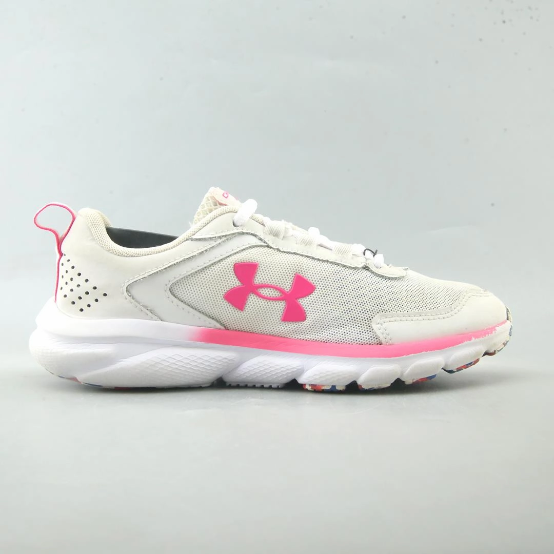 UNDER ARMOUR CHARGED ASSERT 9