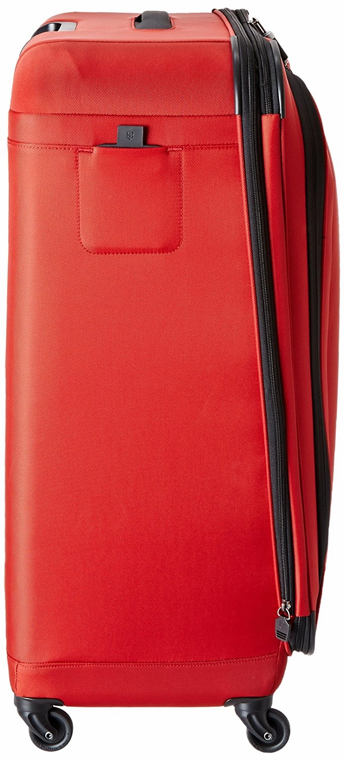 Victorinox 30" Expandable 4-Wheel Ultra-Light Spinner Upright